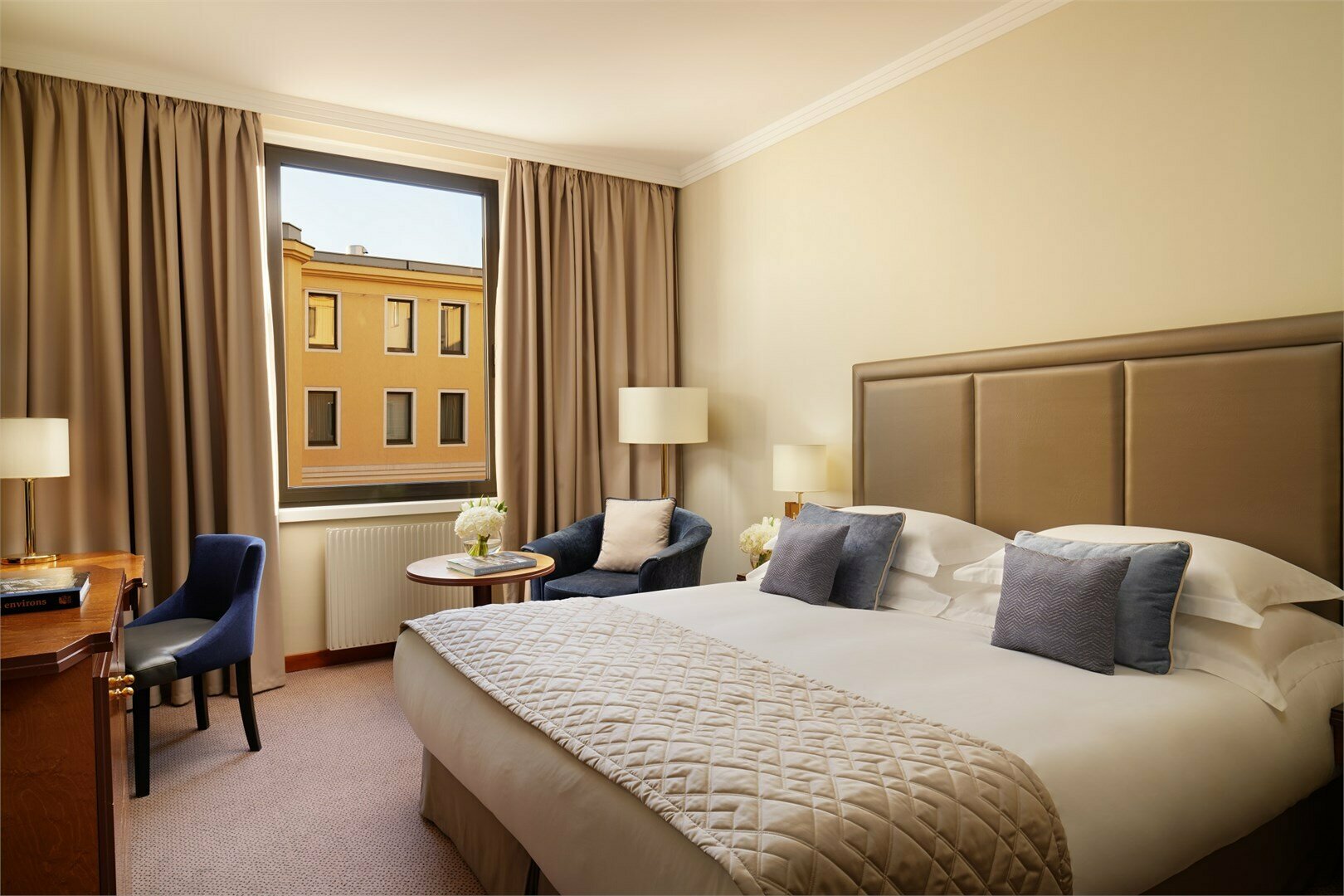 Стандартный номер с большой кроватью