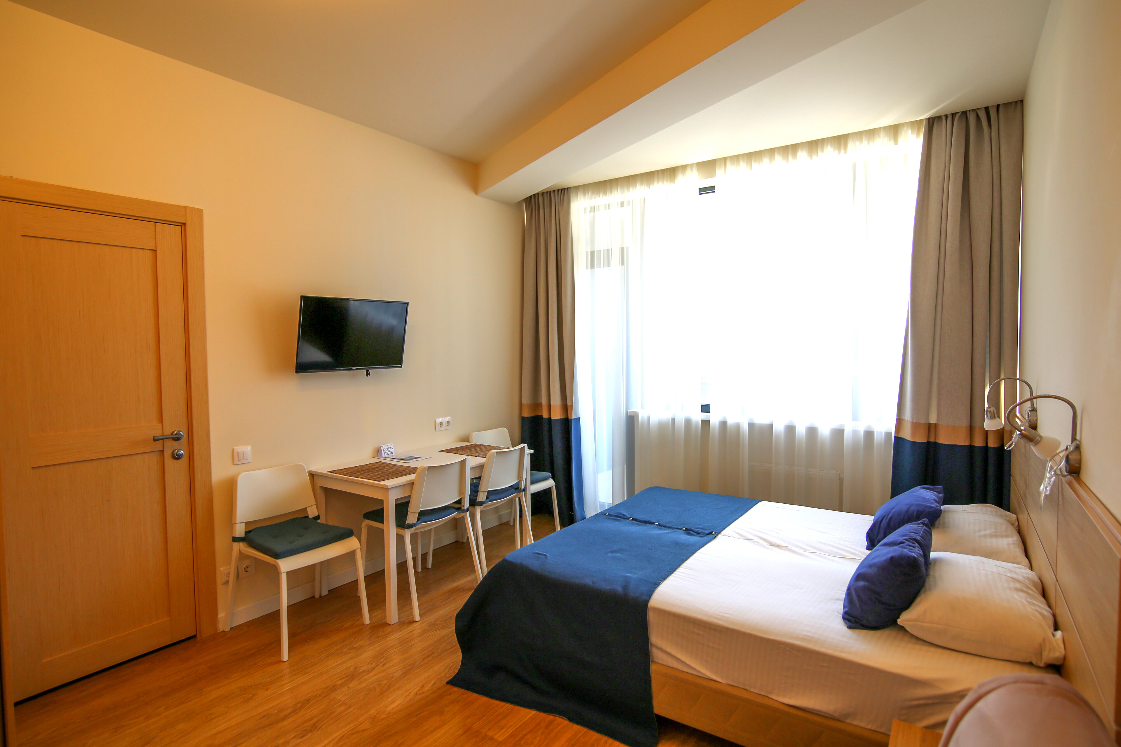 Двухместный номер с 1 кроватью и видом на горы