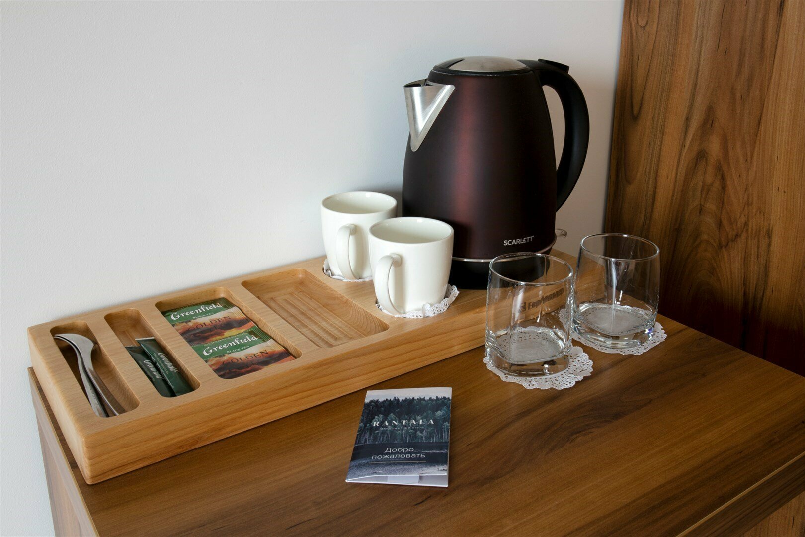 Номер "КОМФОРТ" с кроватью king-size с видом на залив (с завтраком)