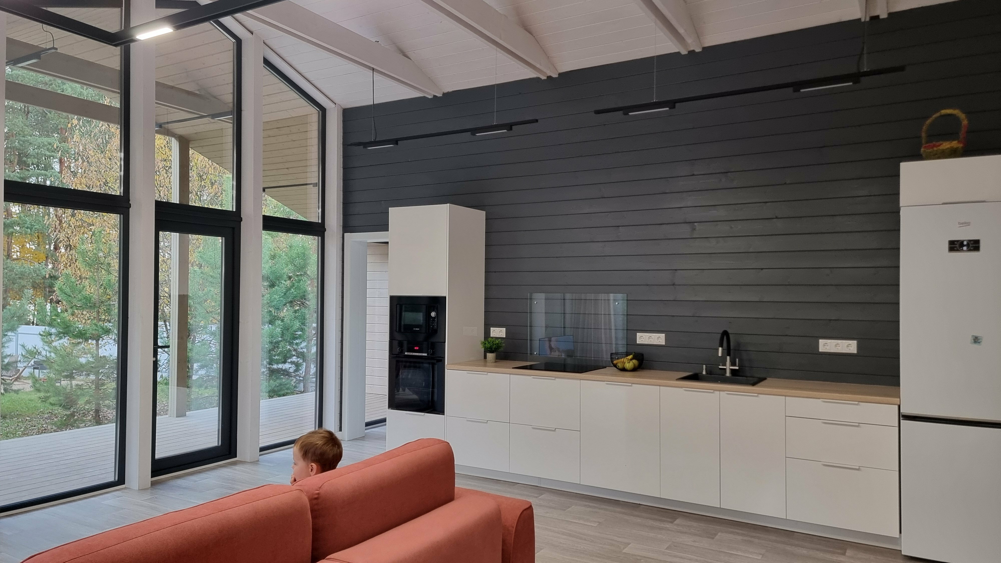 Дом с видом на озеро