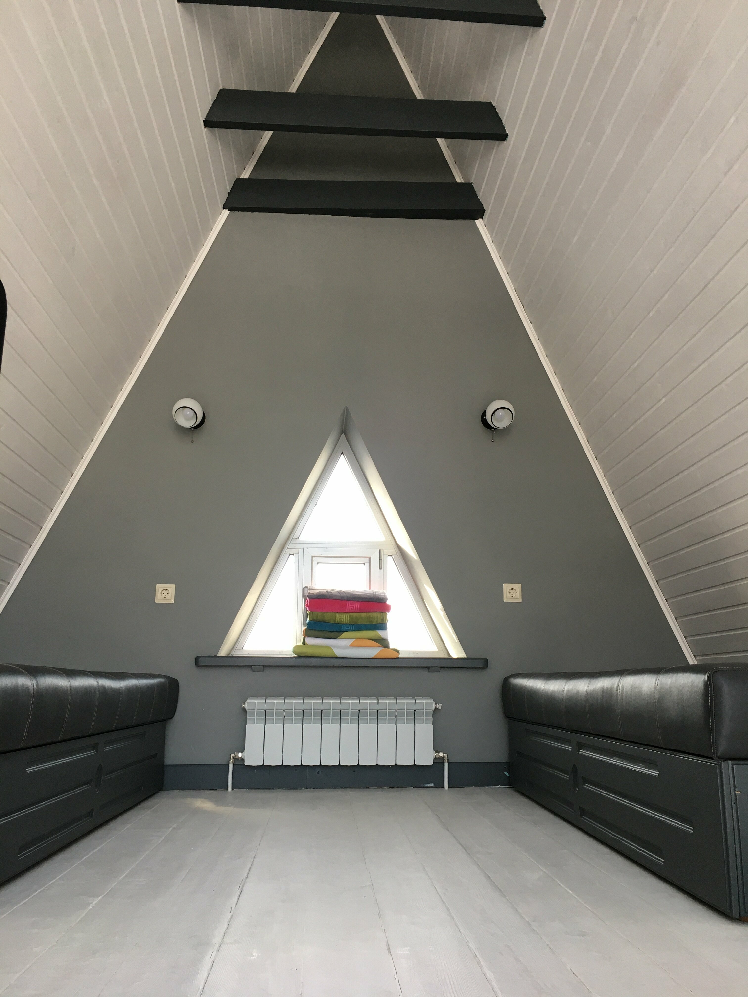 Дом с видом на озеро