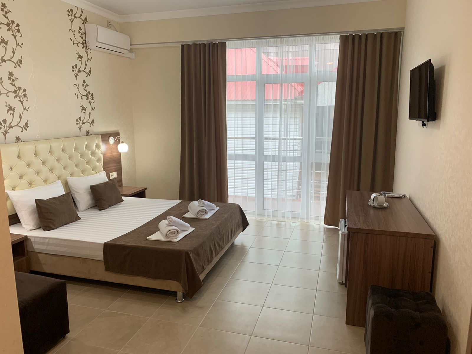 Люкс с балконом