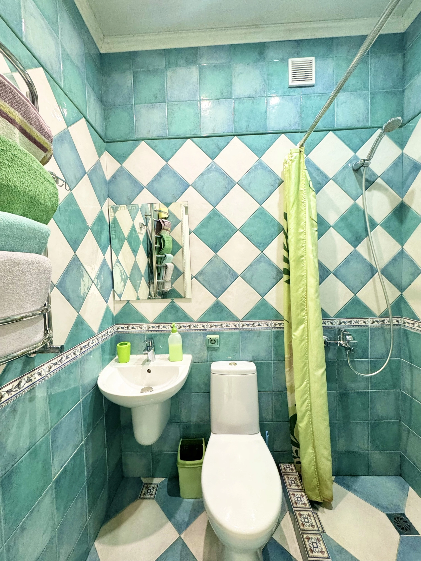 Небольшой двухместный номер с 1 кроватью