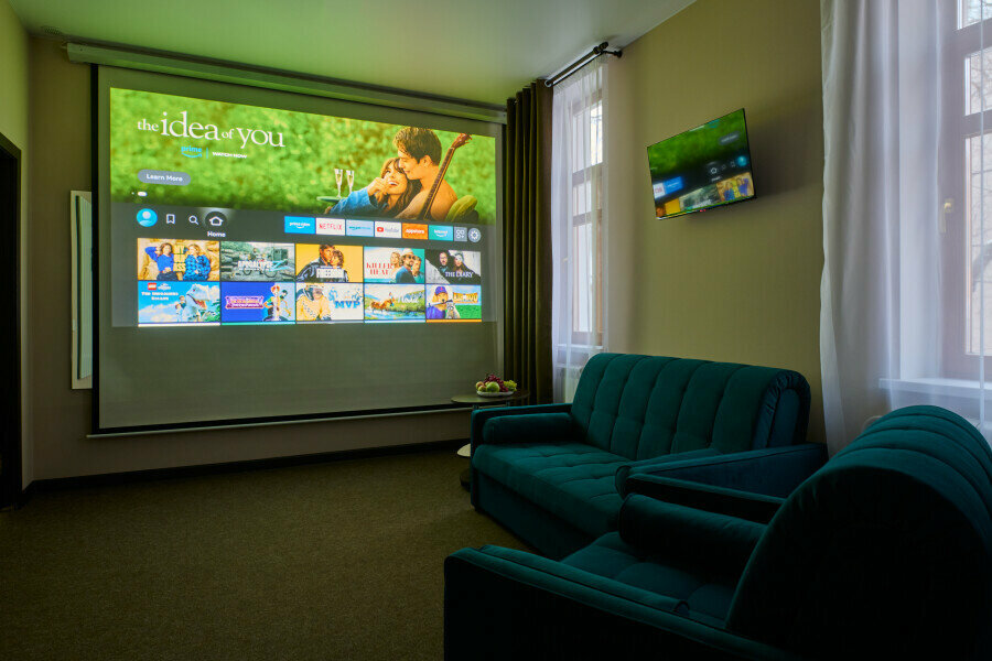 Улучшенный люкс