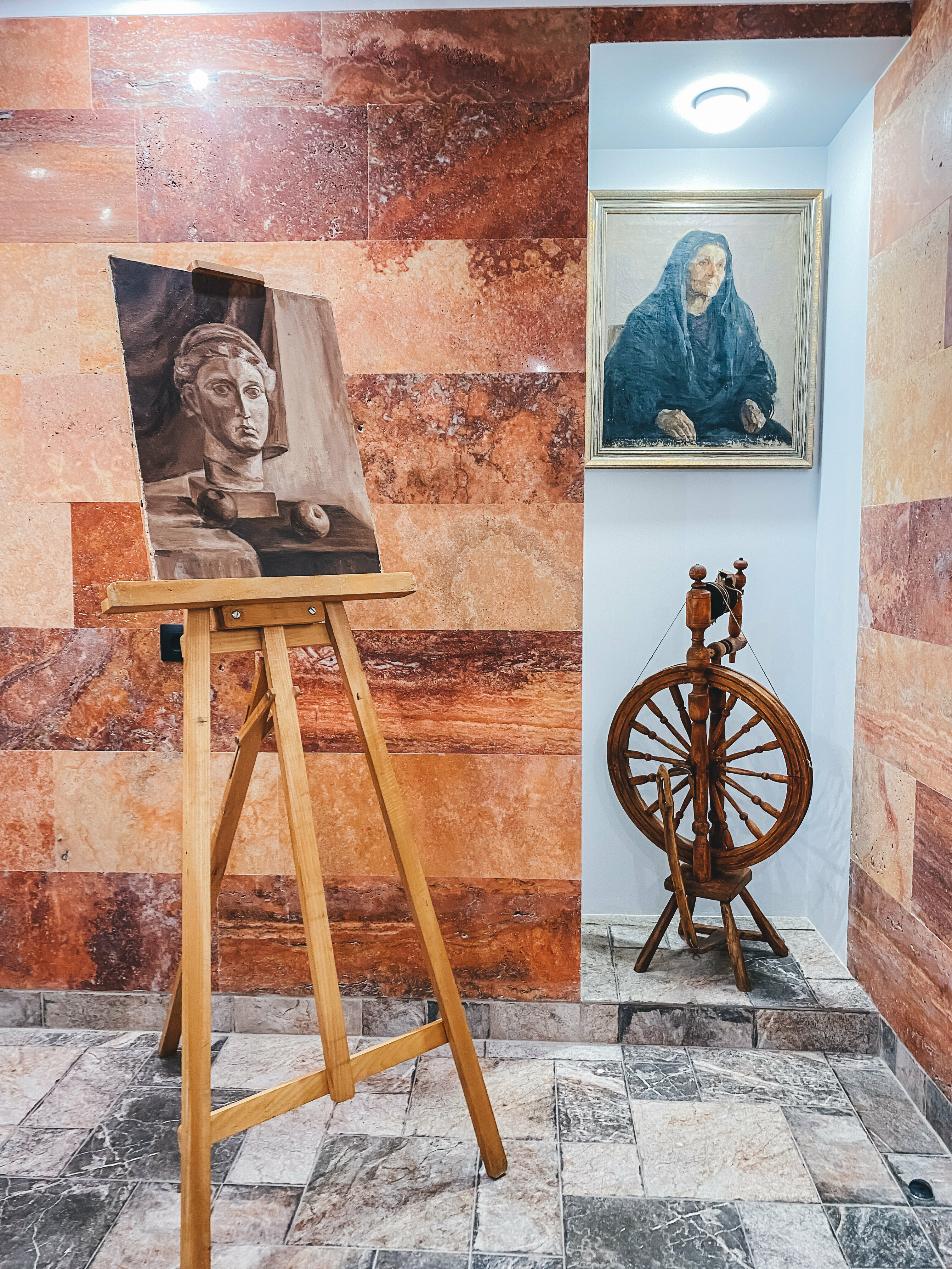 Просторный двухместный номер с 2 отдельными кроватями