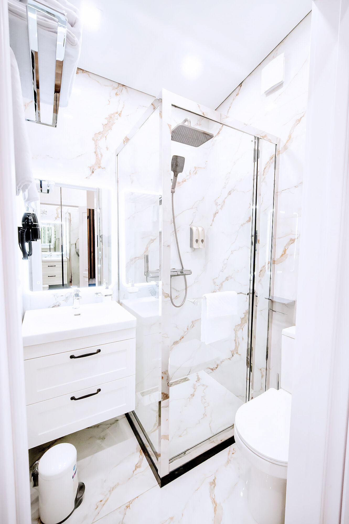 Двухместный номер с 2 отдельными кроватями