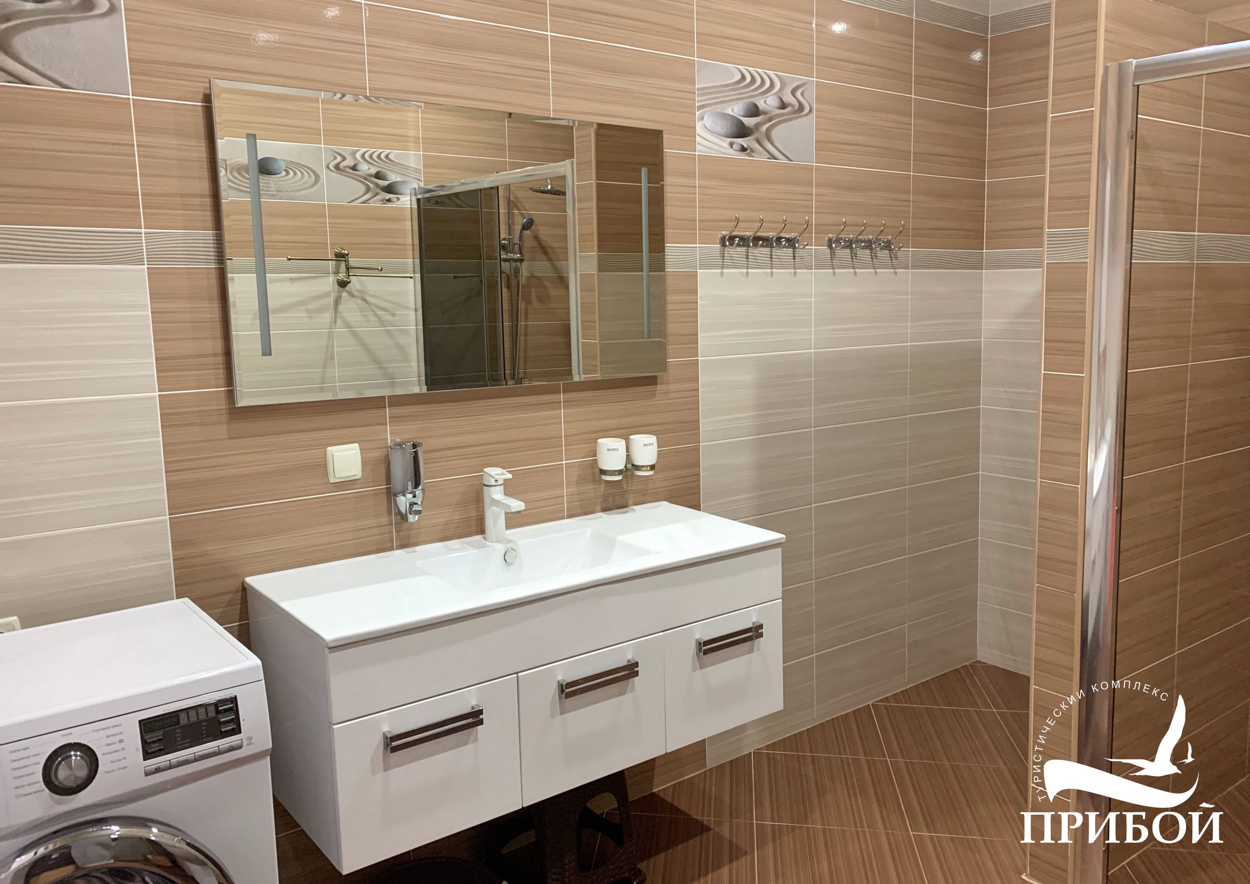 Люкс с кроватью размера «king-size» и балконом