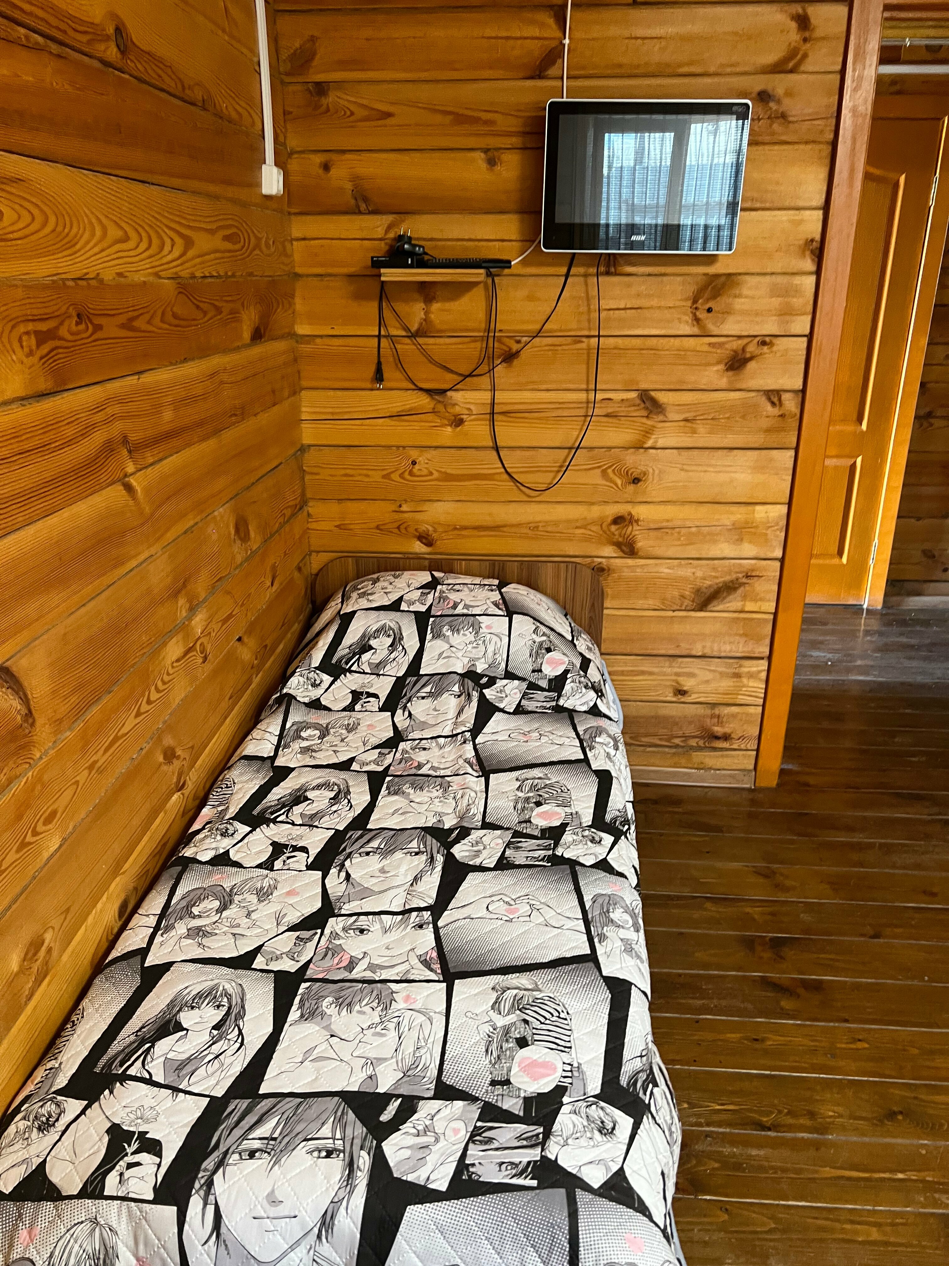 Трехместный номер «Комфорт» с душем