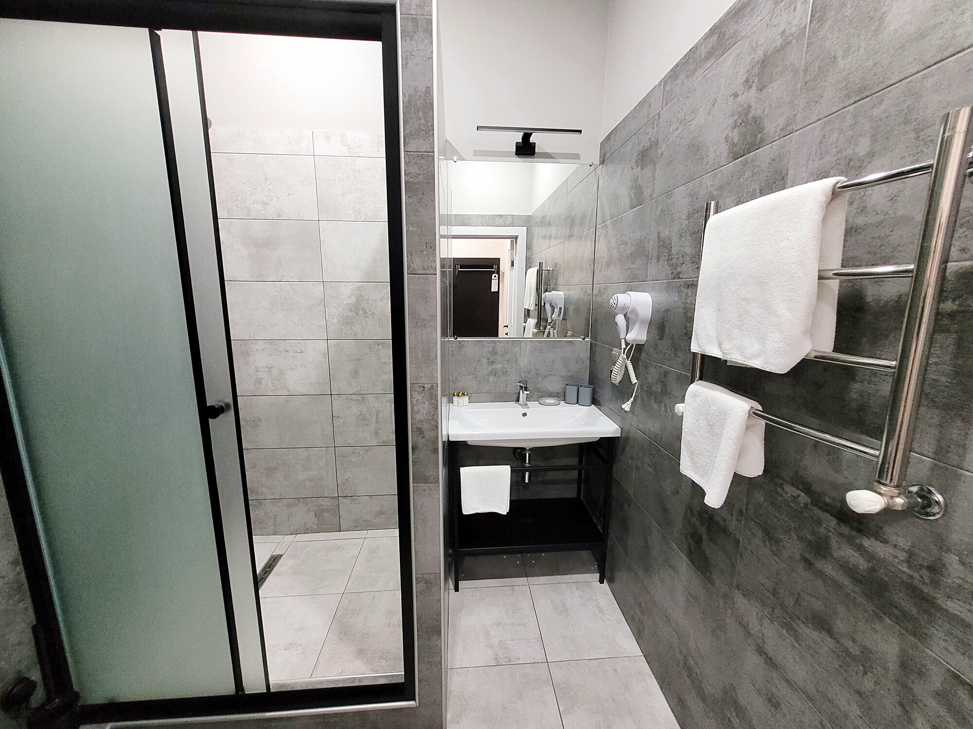 Двухместный номер Делюкс с 1 кроватью и душем