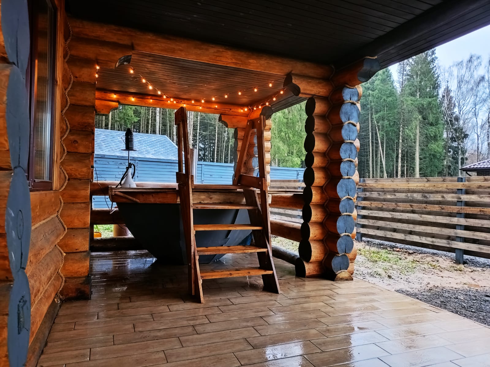 Улучшенный четырехместный номер