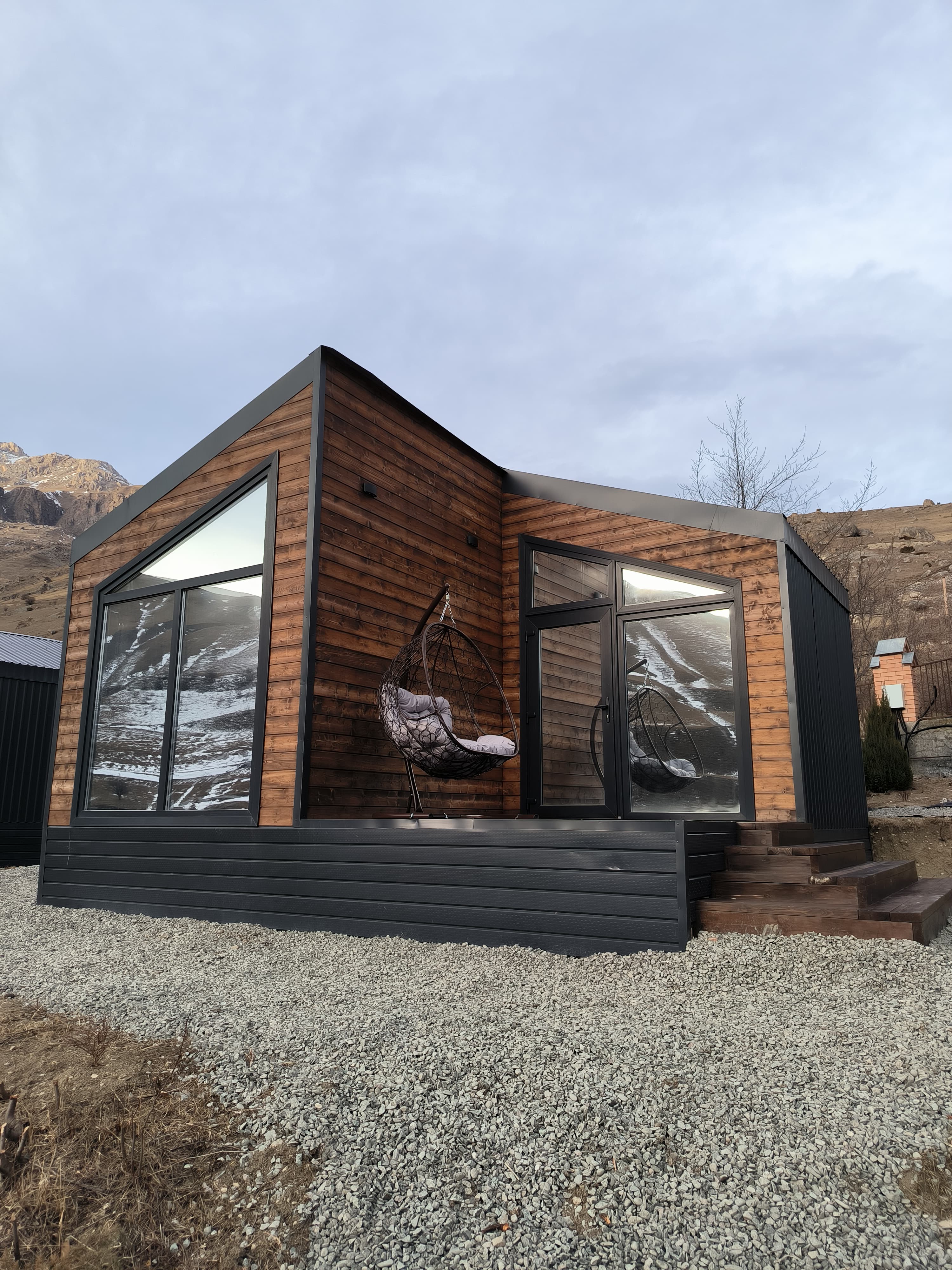 Коттедж с видом на лес