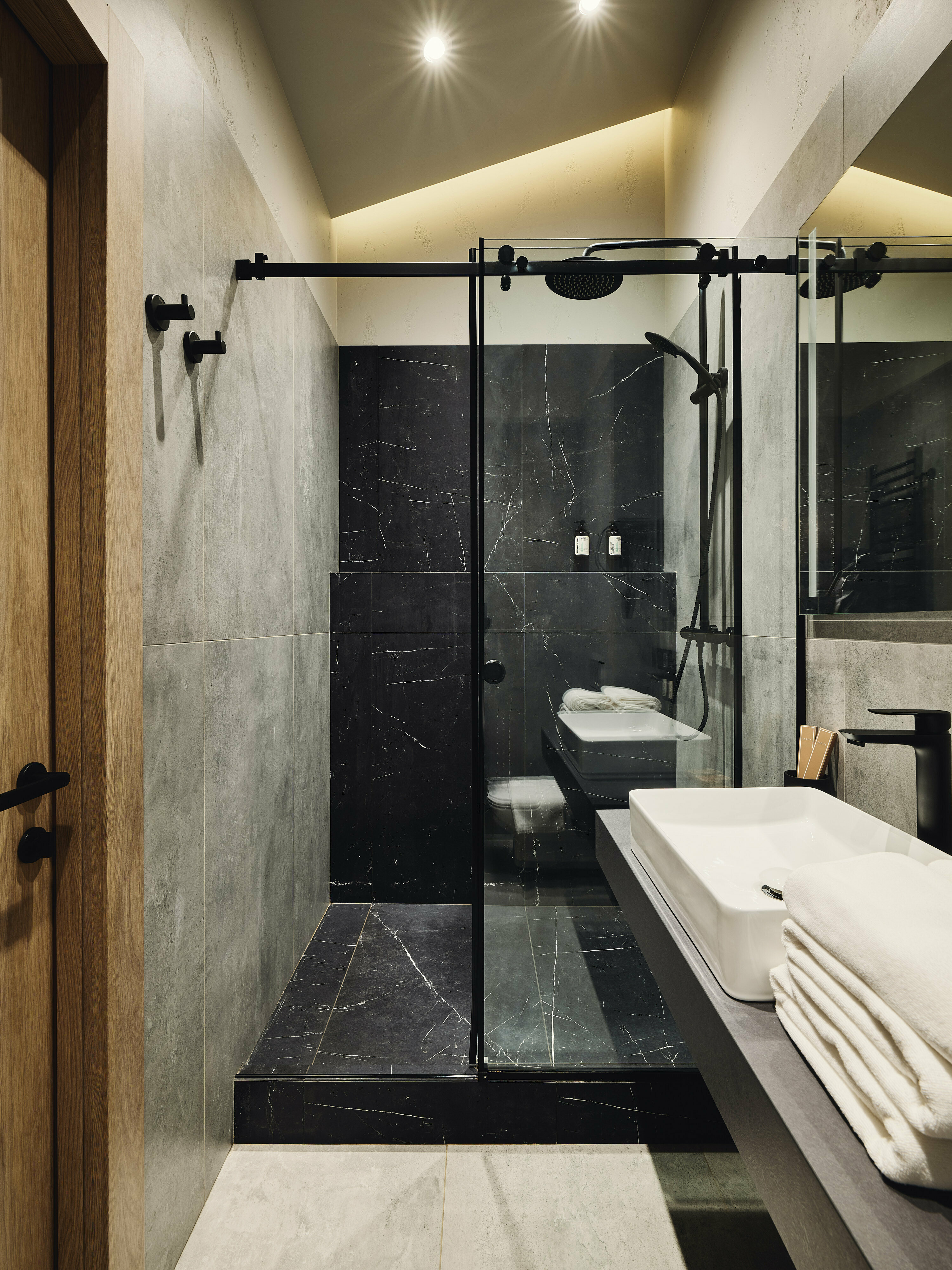 Двухместный номер с 1 кроватью и балконом