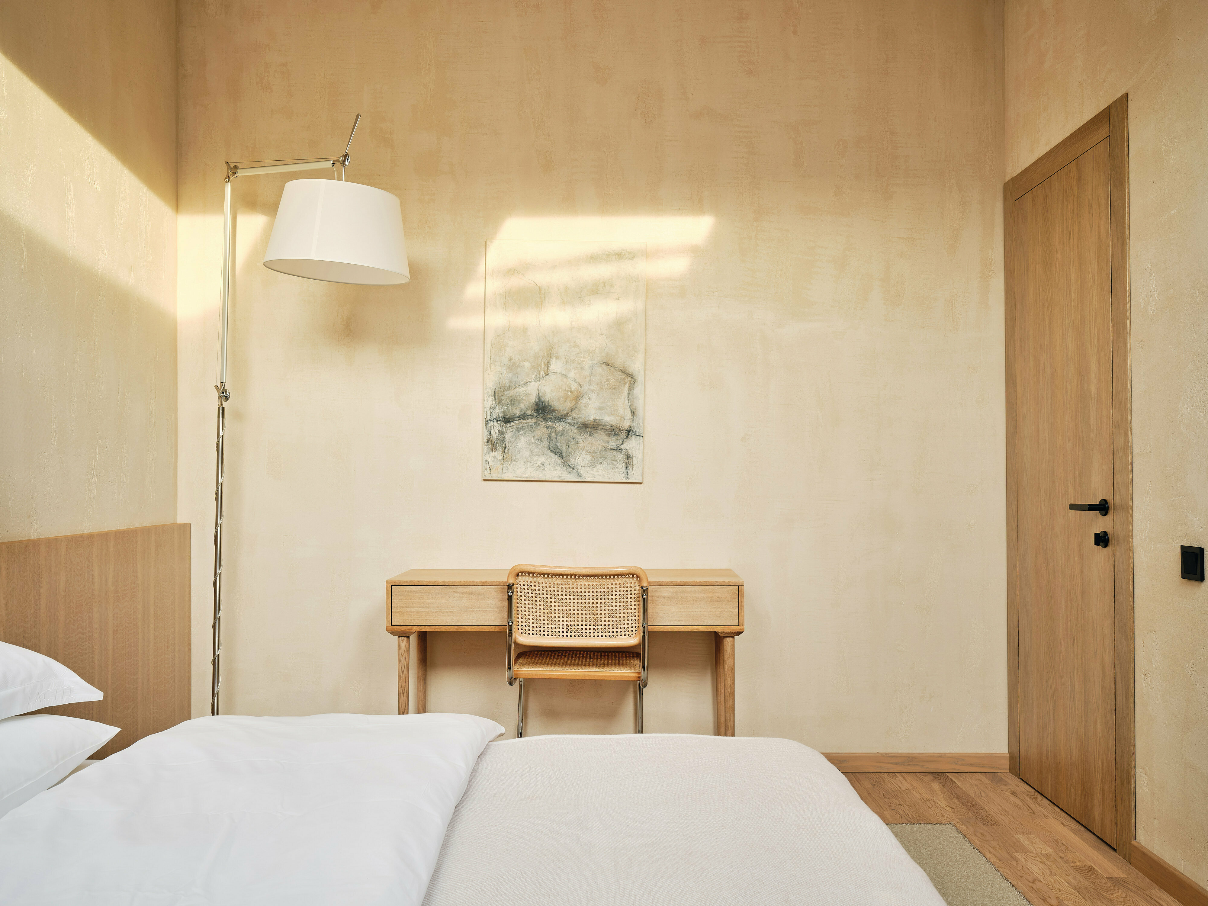 Улучшенный номер с кроватью размера «queen-size»