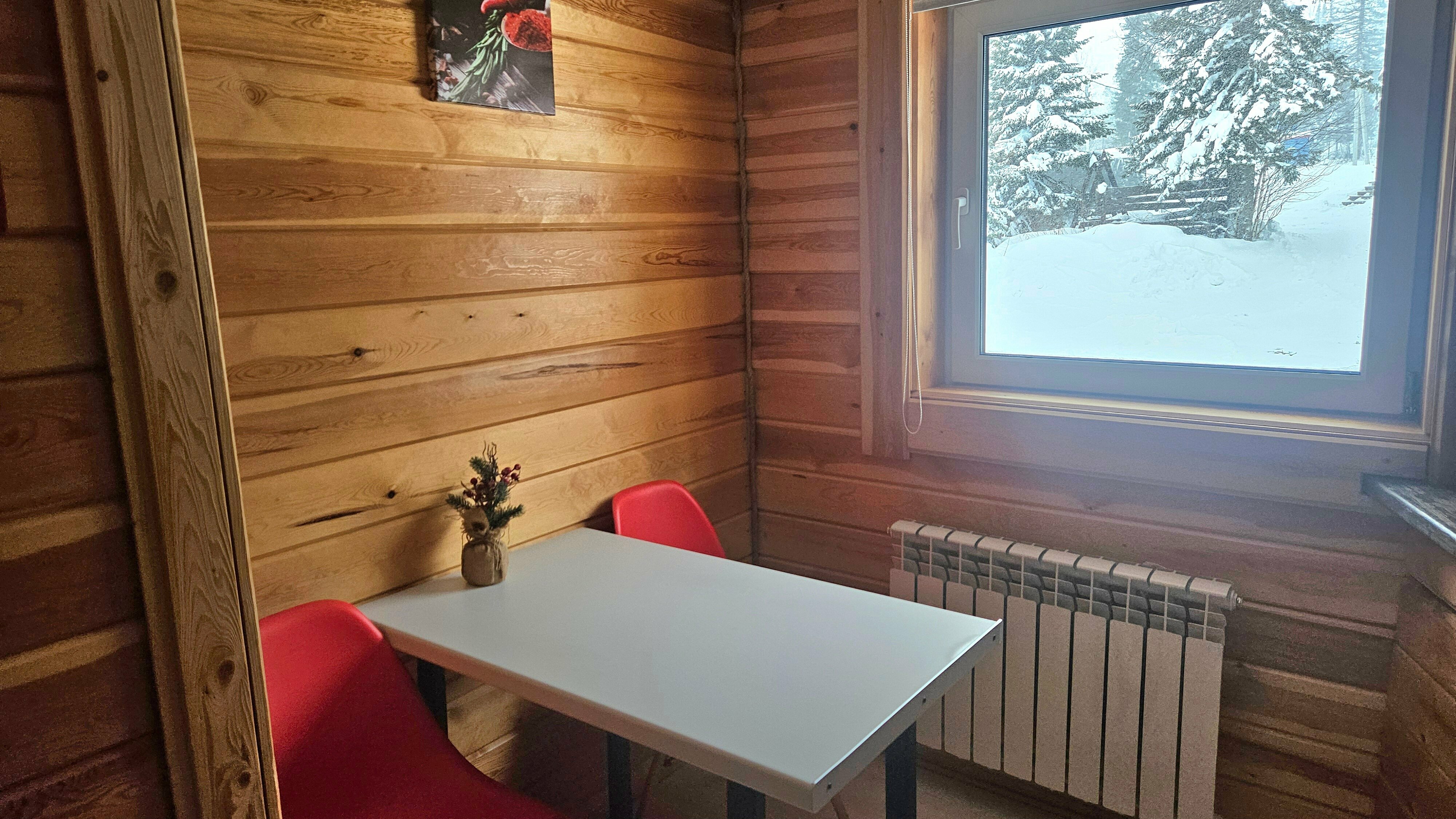 Улучшенный двухместный номер с 2 отдельными кроватями