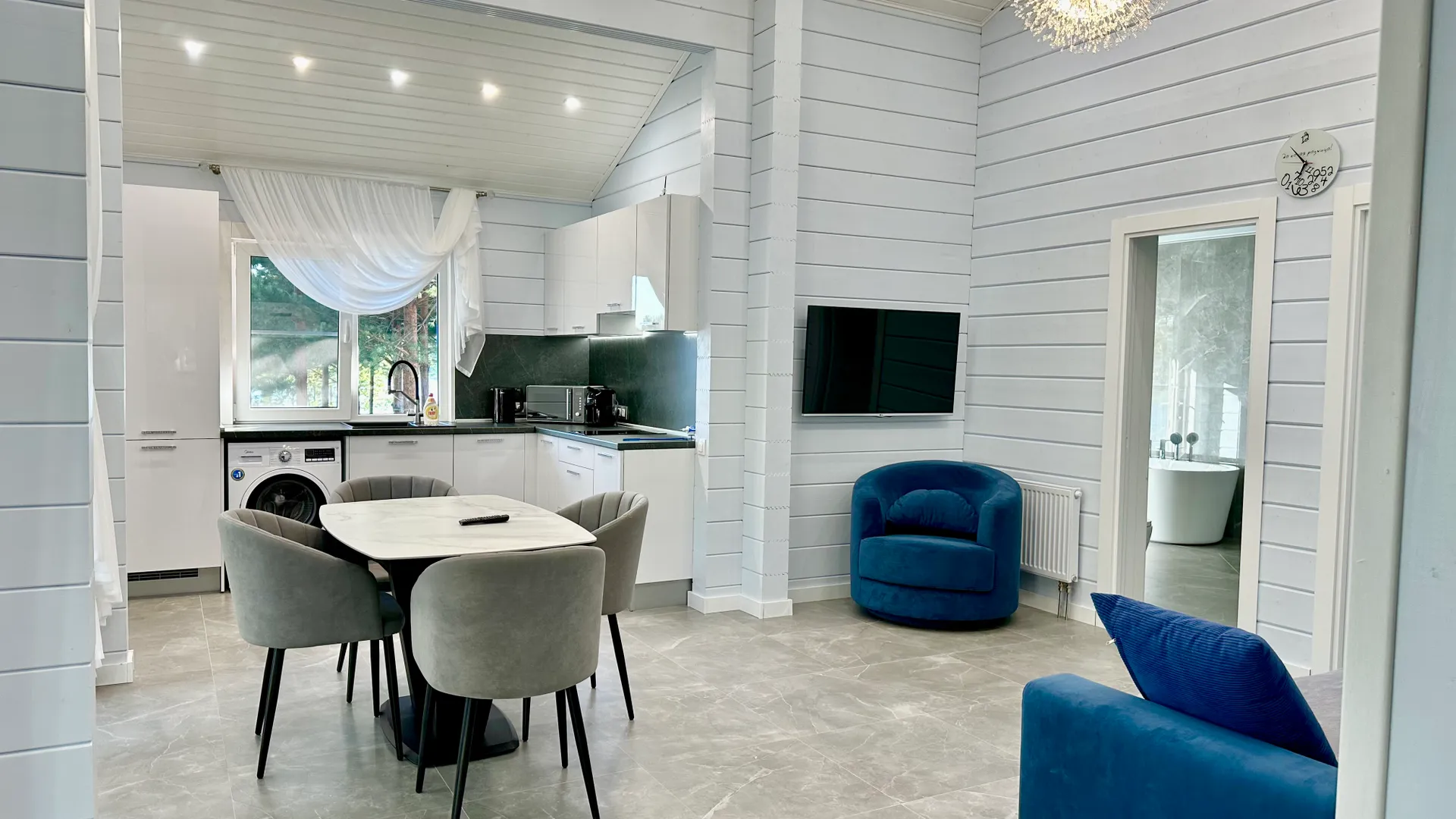 Коттедж Люкс