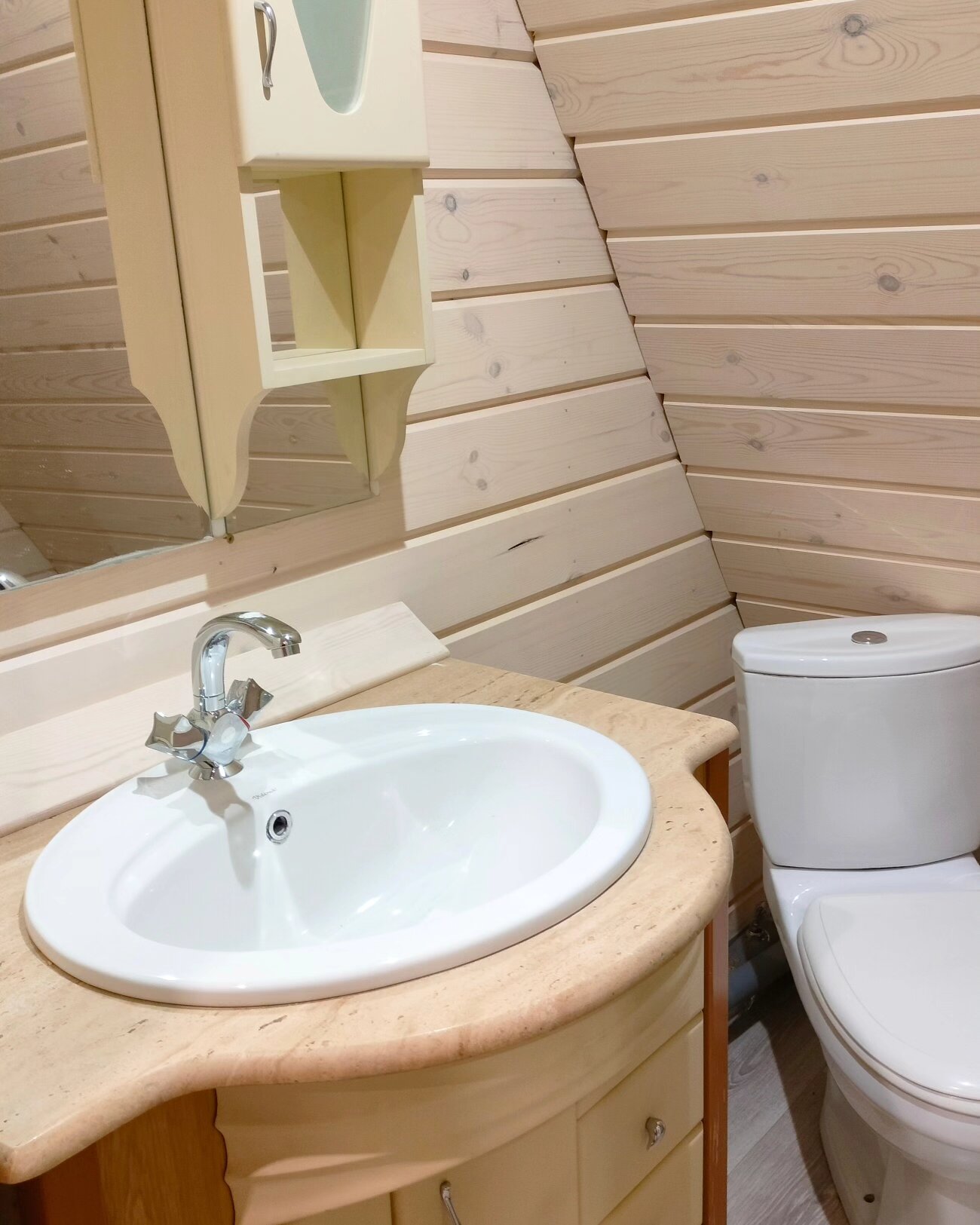 Дом с видом на лес