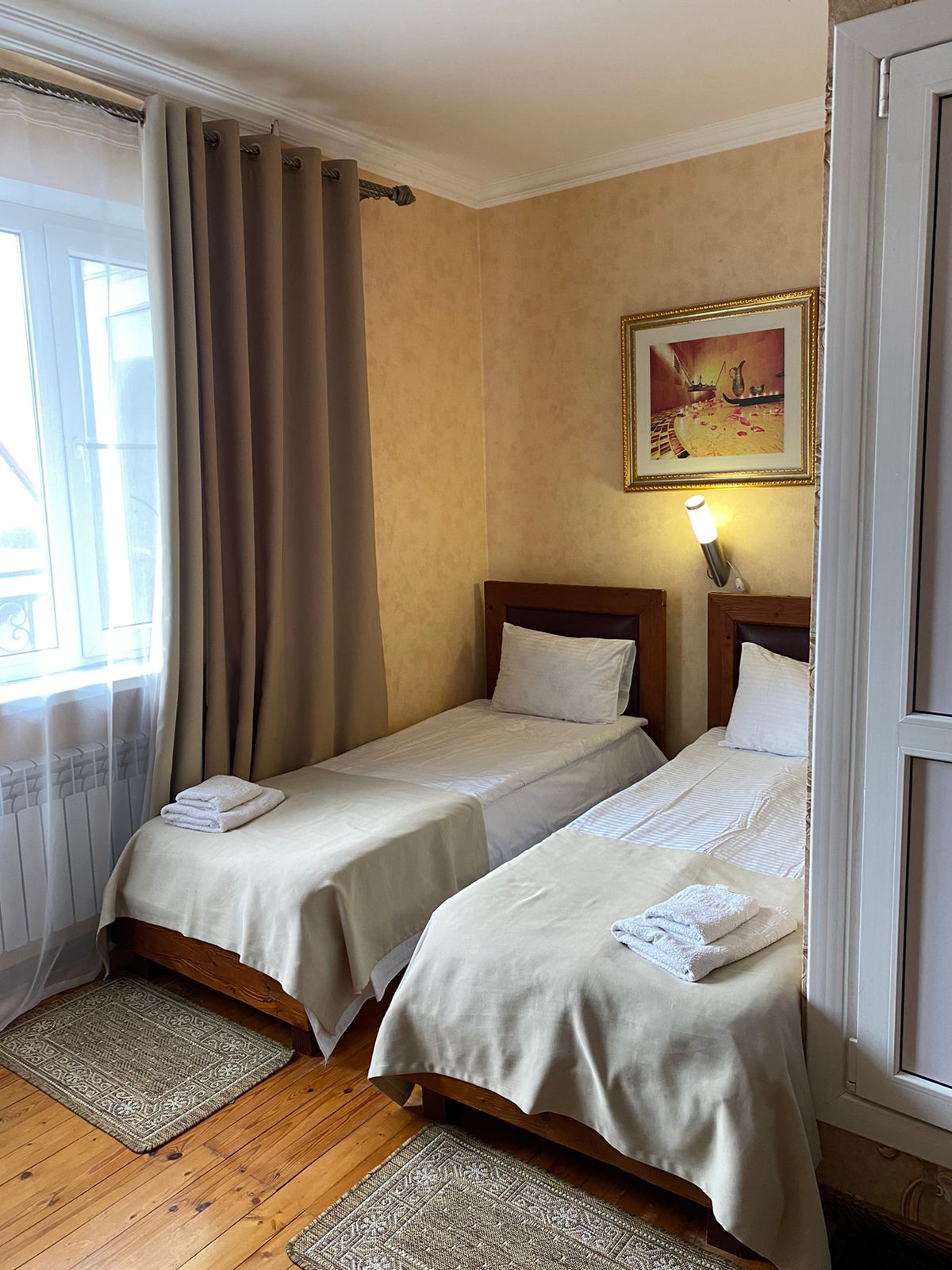 Двухместный номер с 2 отдельными кроватями, вид на горы