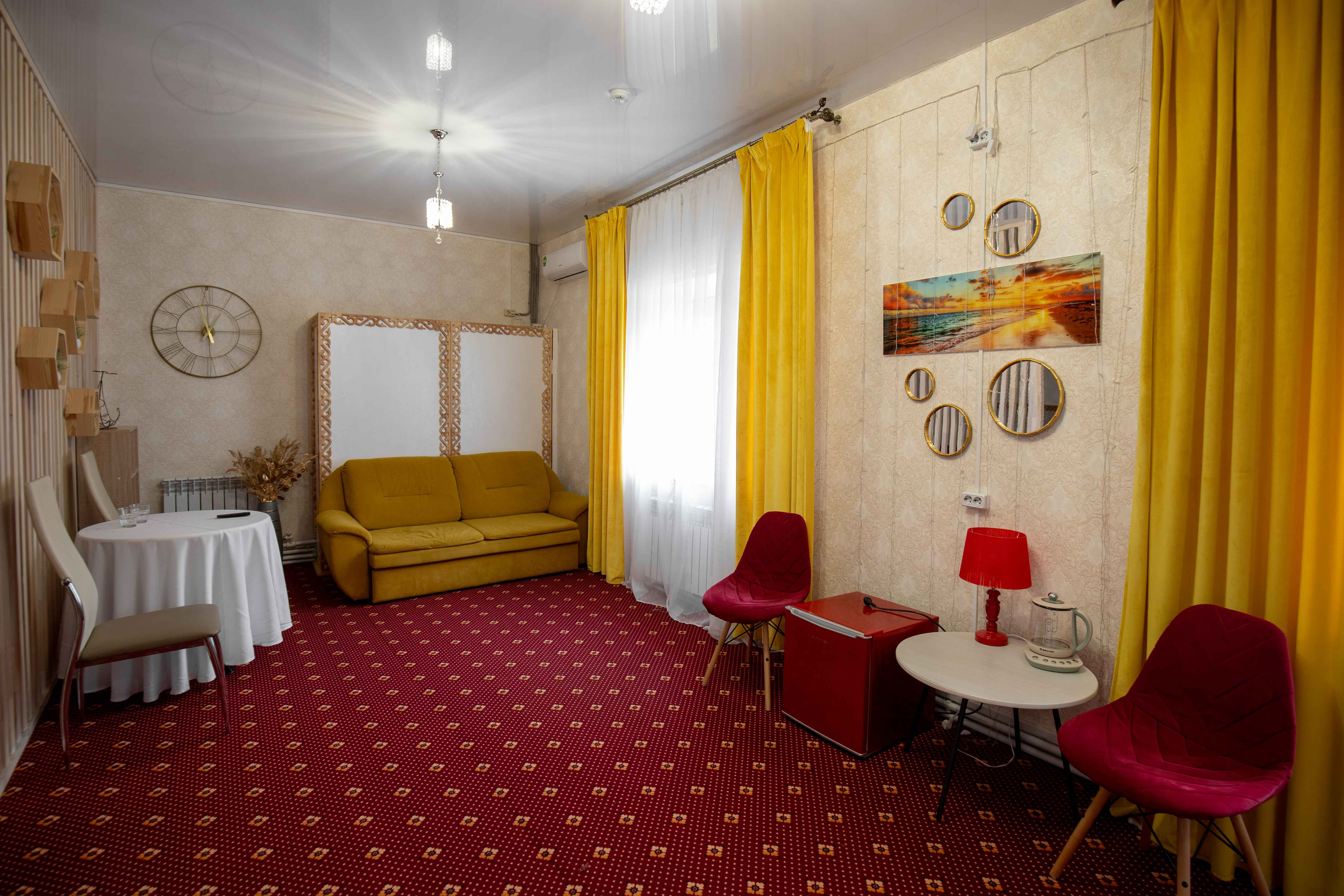 Номер с кроватью размера «king-size»