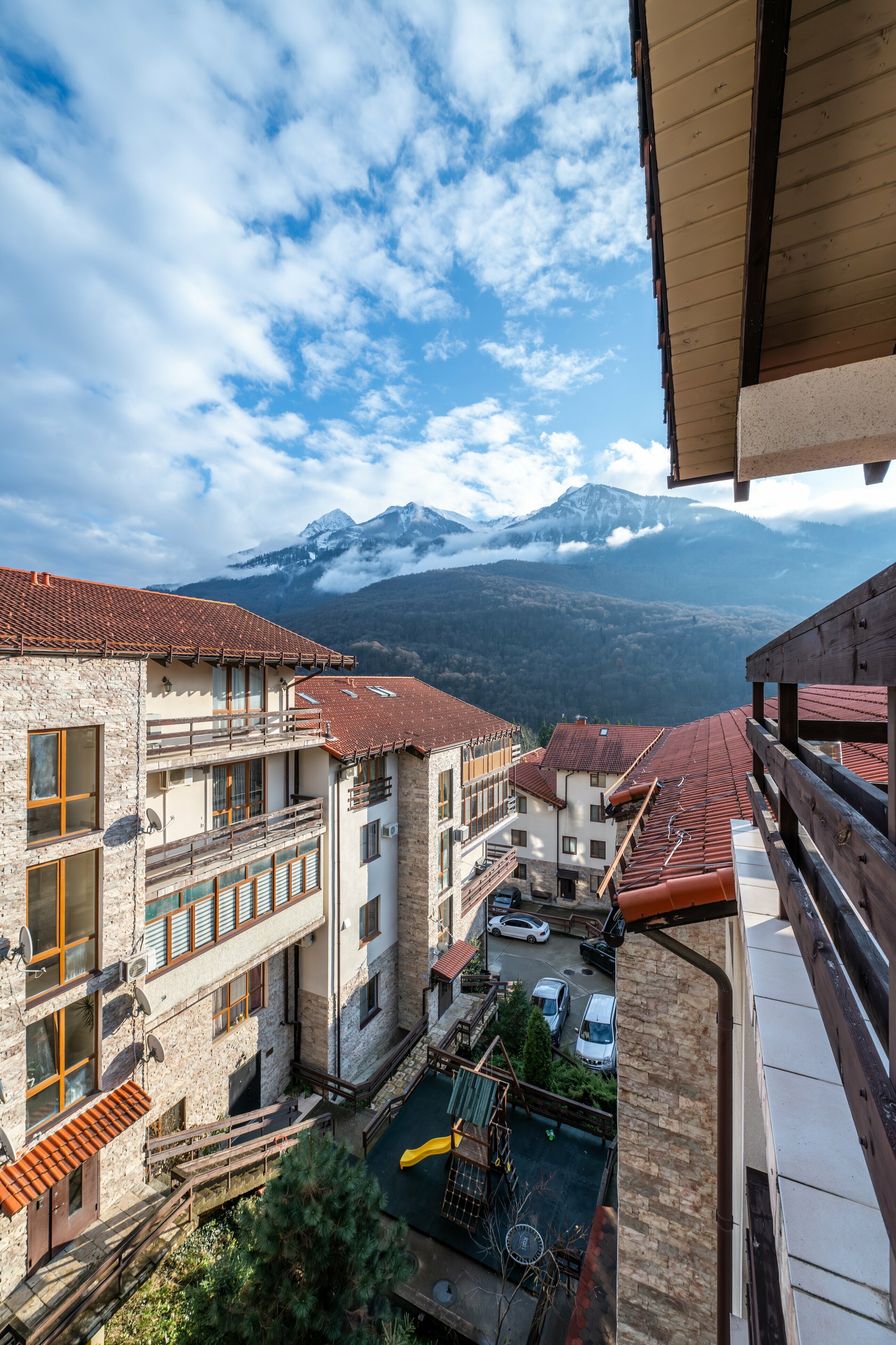 Видовые апартаменты с двумя  спальнями  95 м2  №9