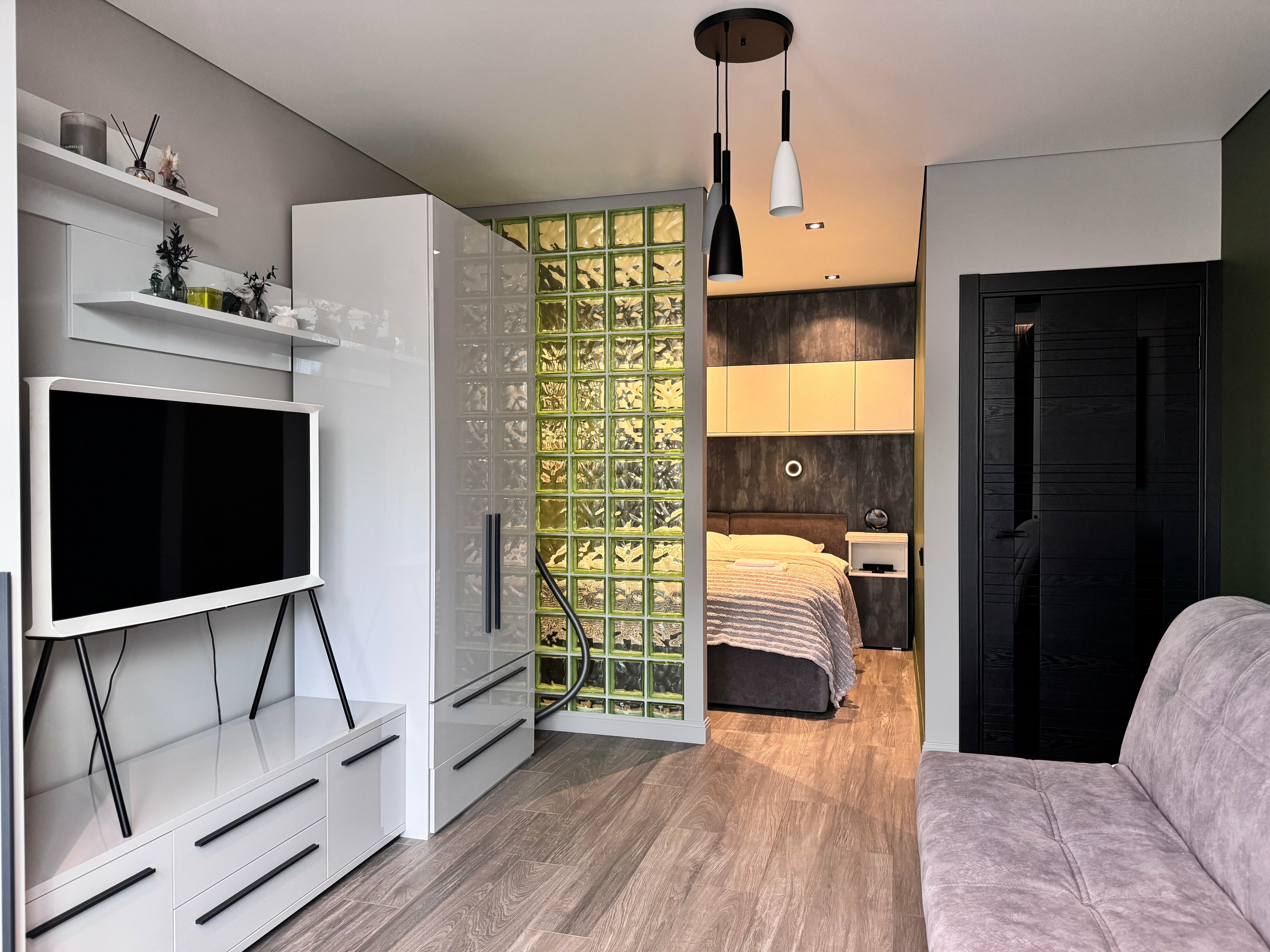 Квартира с панорамными окнами на 10 этаже в ЖК Sun Hills Небуг