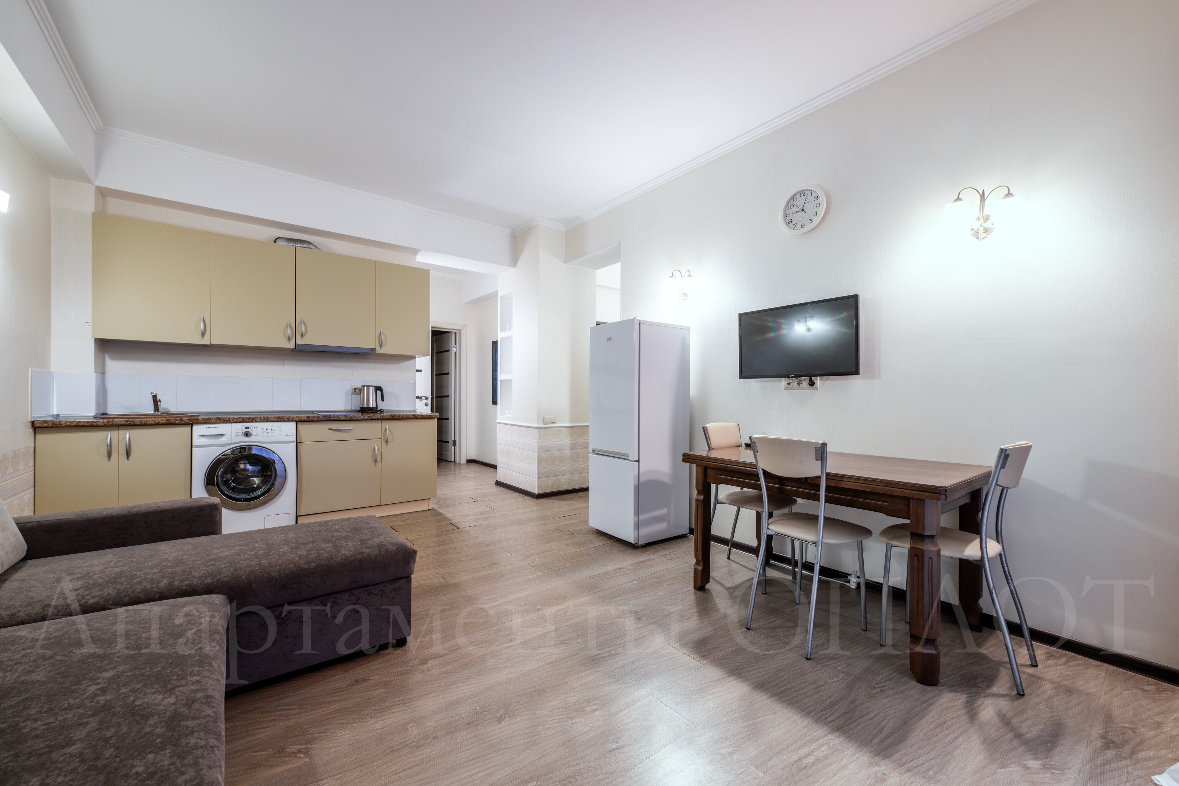 Классические апартаменты с двумя спальнями и ванной  65 м2 № 2