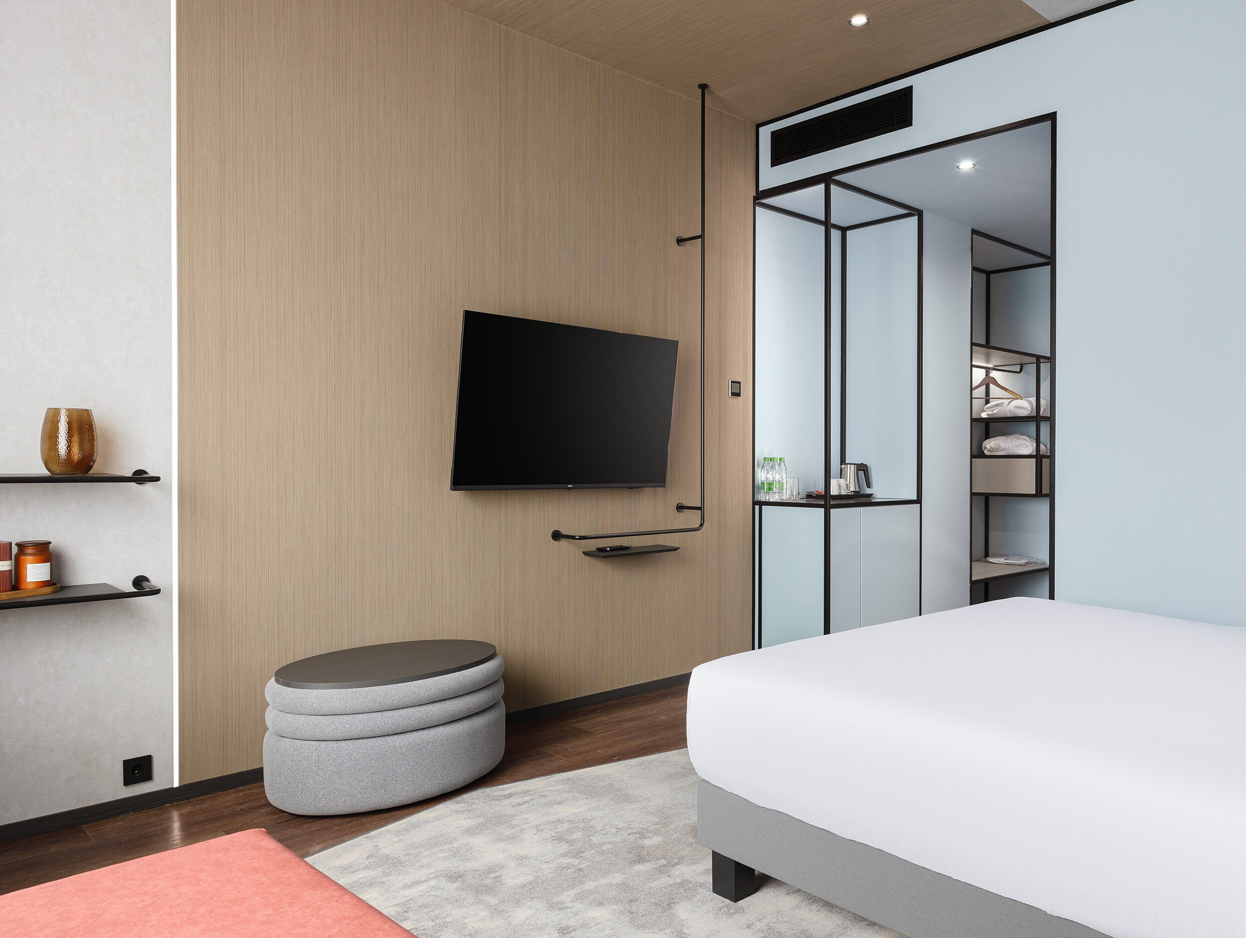 Номер Бизнес с двуспальной кроватью