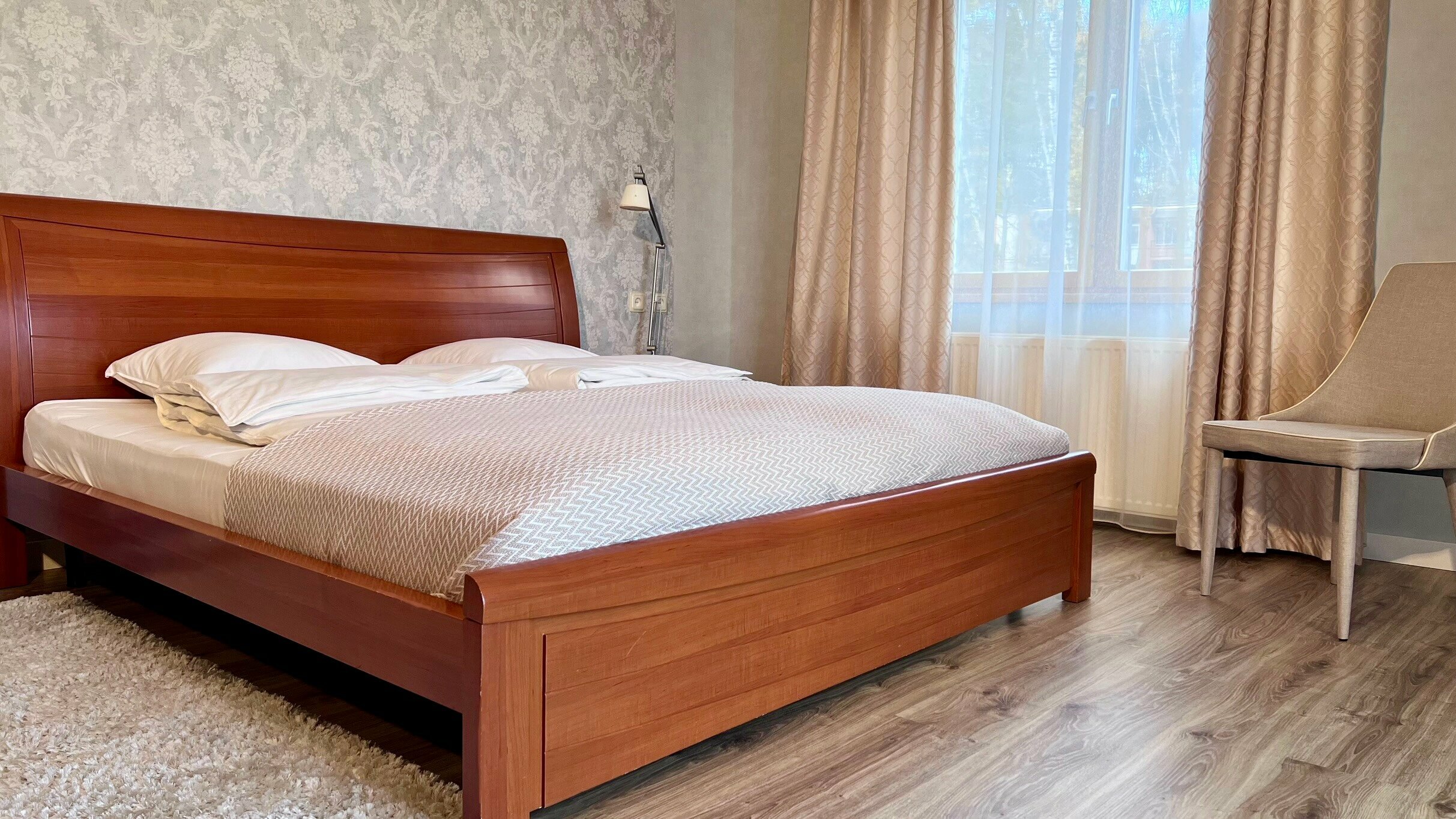 Апартаменты с балконом