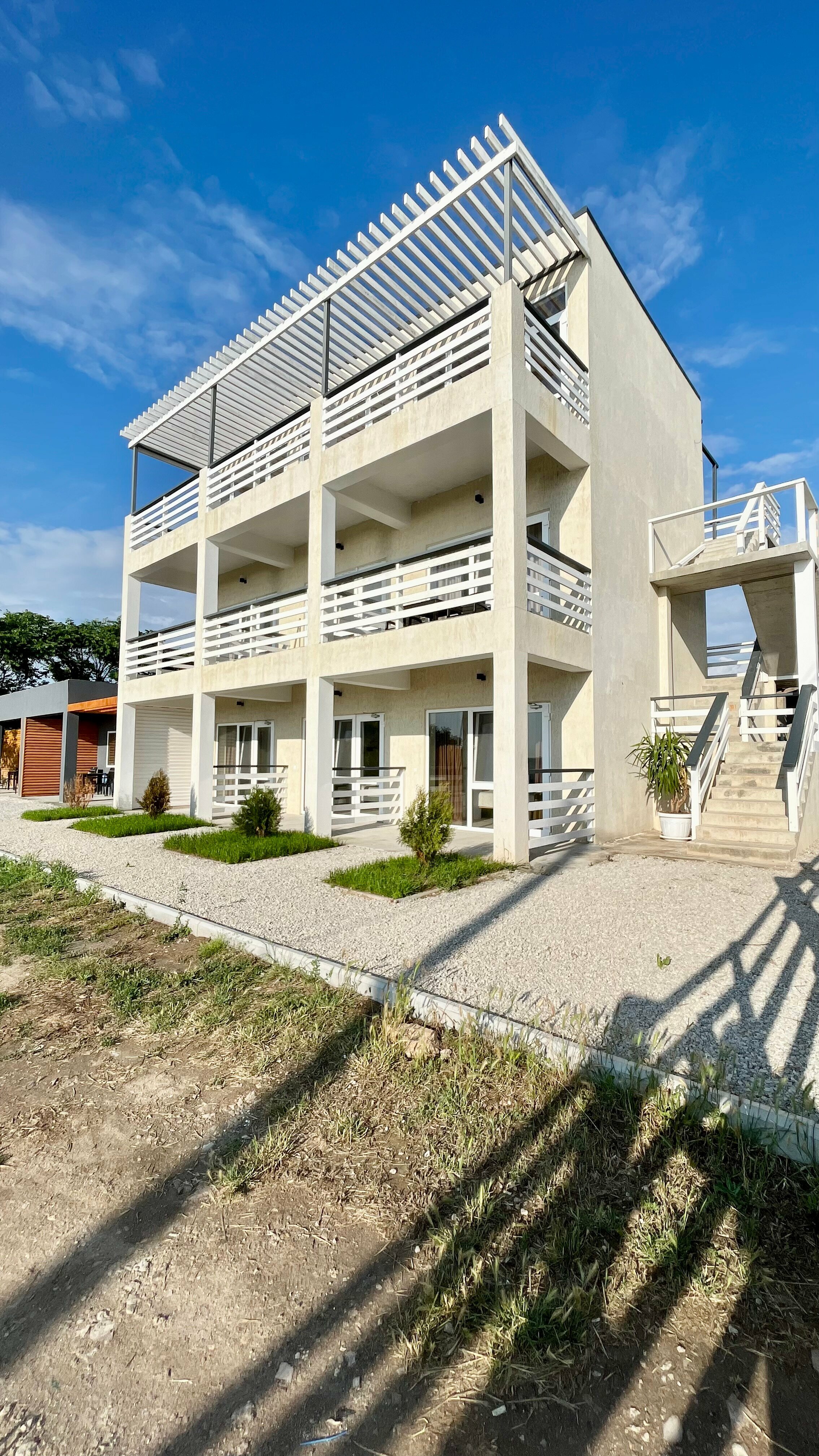 Трехместный номер с видом на море