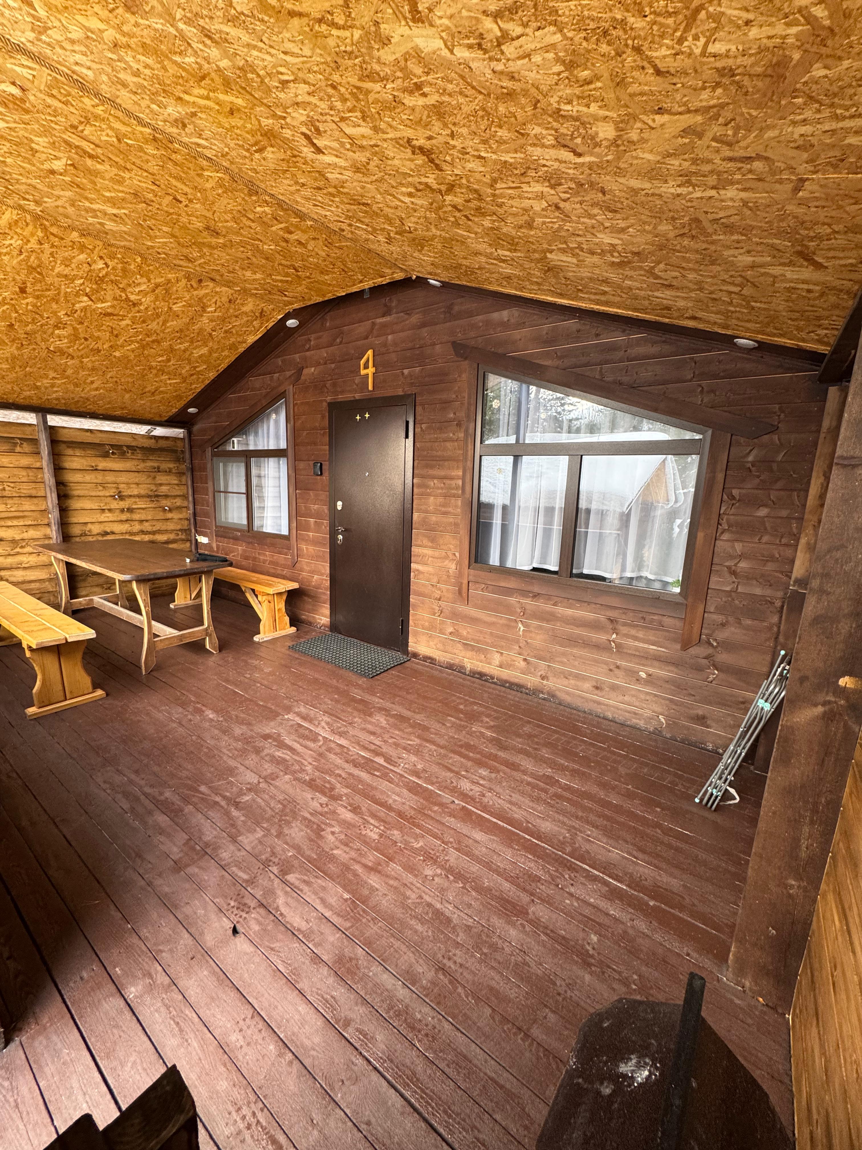 Четырехместный номер с видом на горы