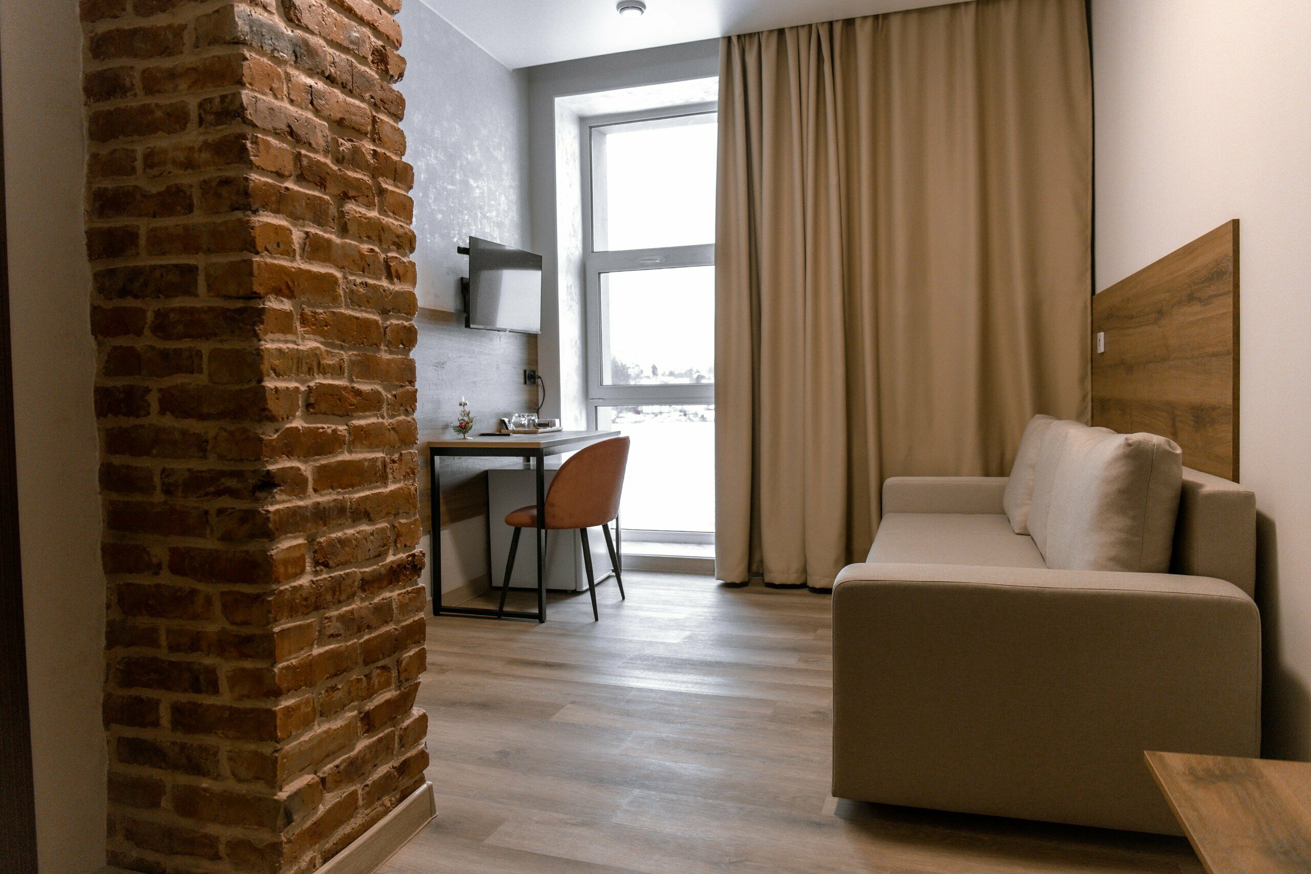 Четырехместный номер с видом на озеро