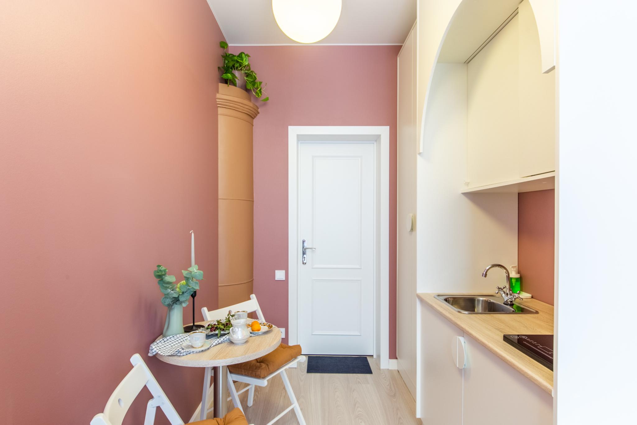 Номер эконом с 1 двуспальной кроватью