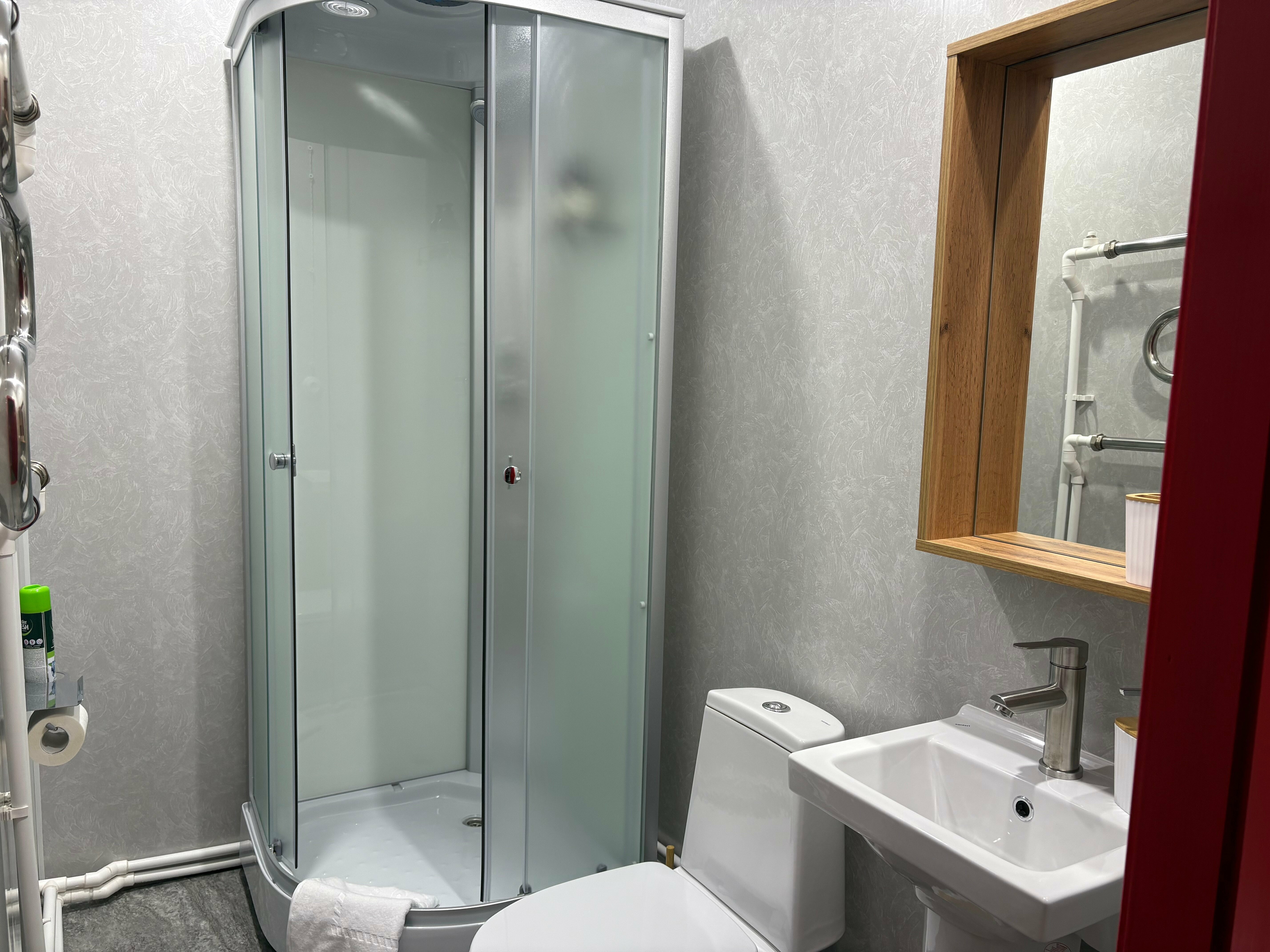 Стандарт Лайт, двухместный номер, с  двуспальной кроватью и всеми удобствами