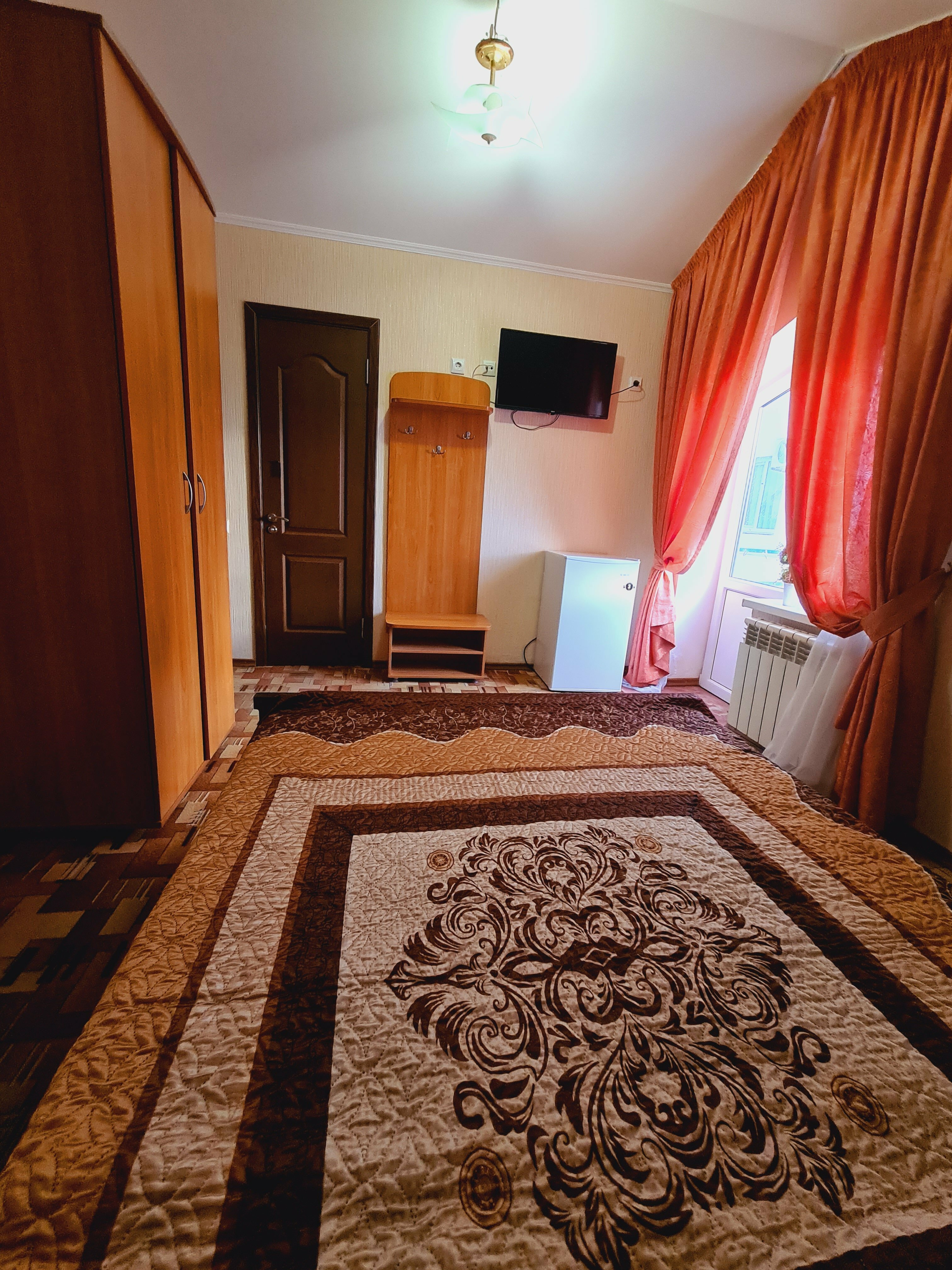 Стандартный двухместный номер с 1 кроватью или 2 отдельными кроватями и балконом