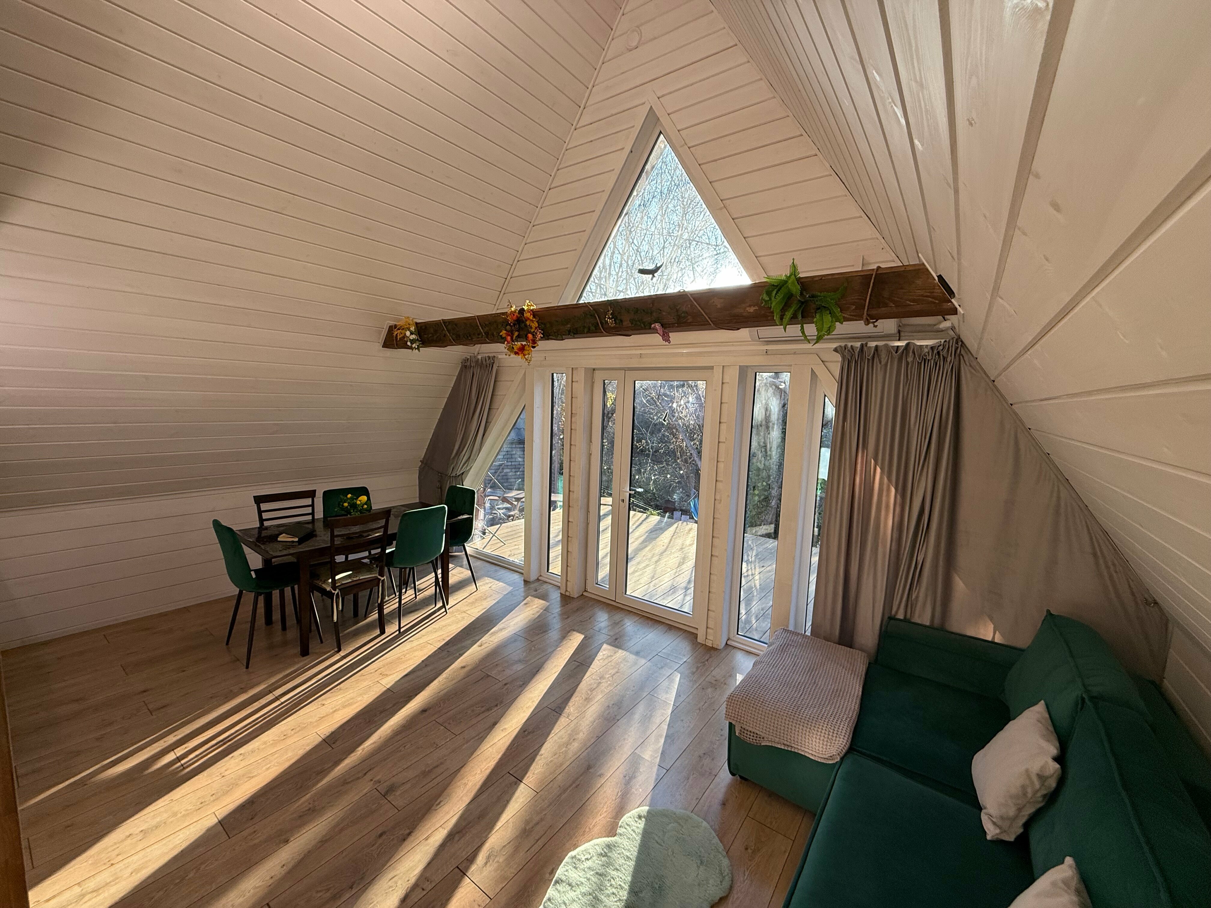 Дом с видом на лес