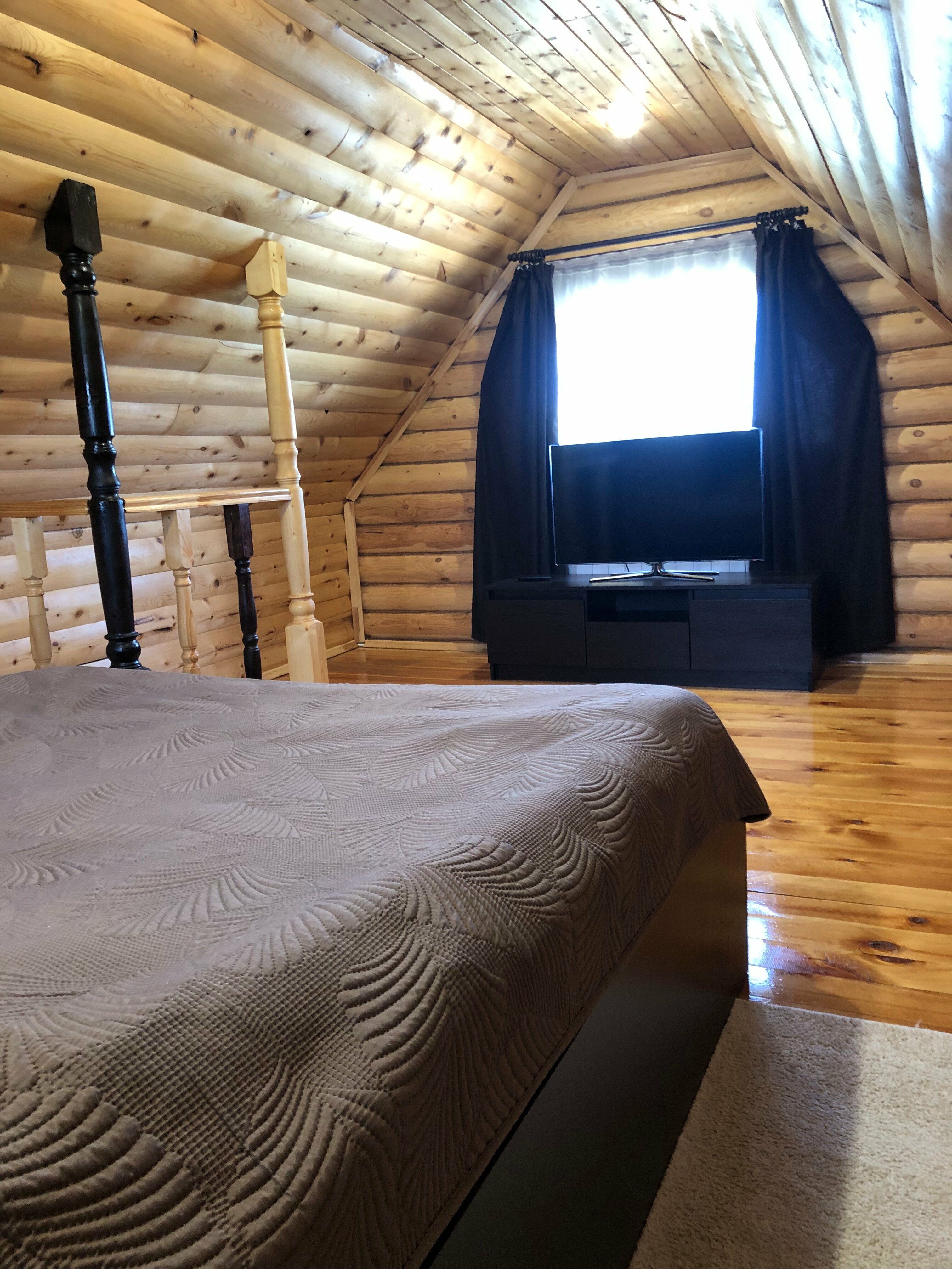 Семейный номер с видом на горы