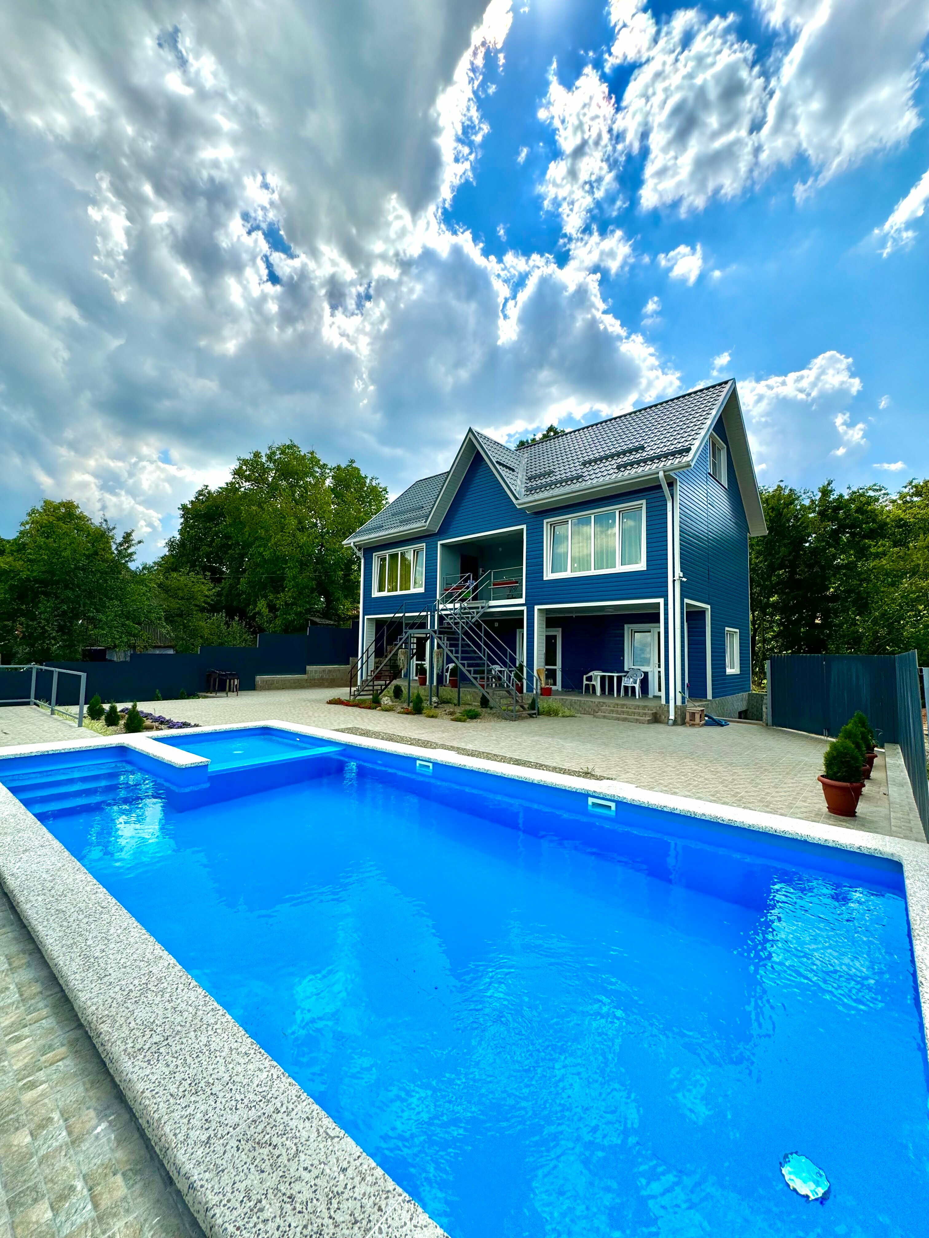 Улучшенный семейный номер