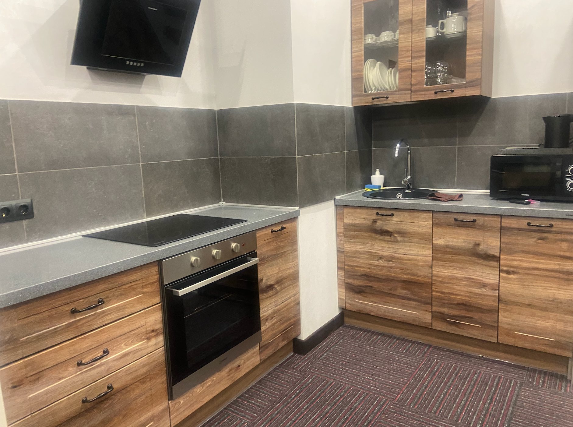 Cемейный номер с собственной ванной комнатой