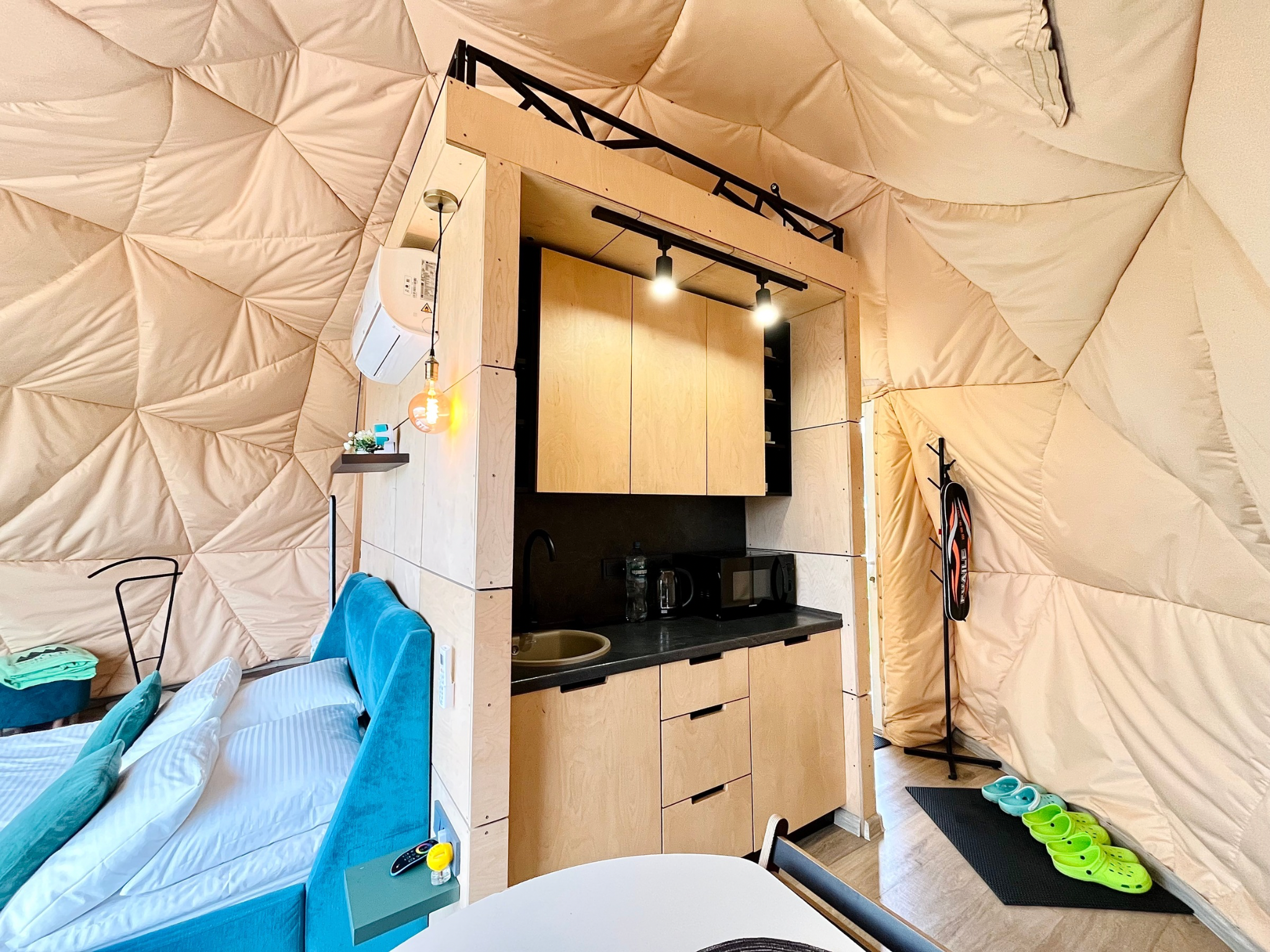 «Геокупол» с купелью