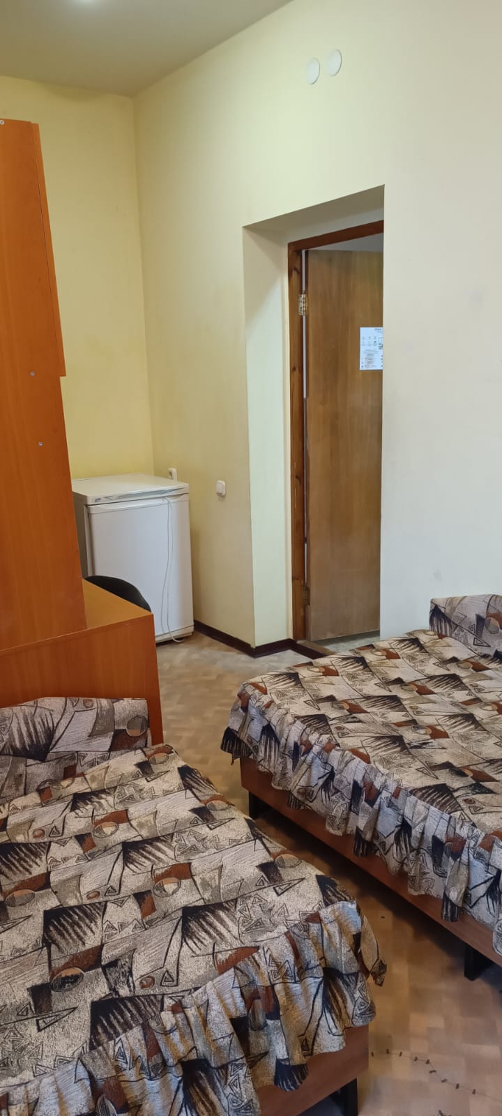 Трехместный номер эконом-класса