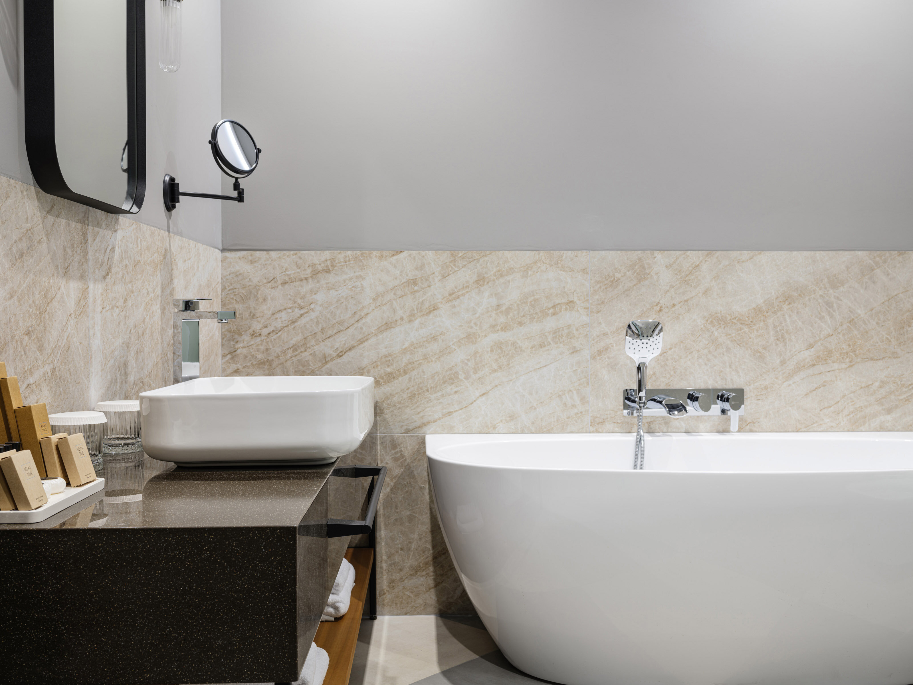 Улучшенный двухместный номер с 1 кроватью