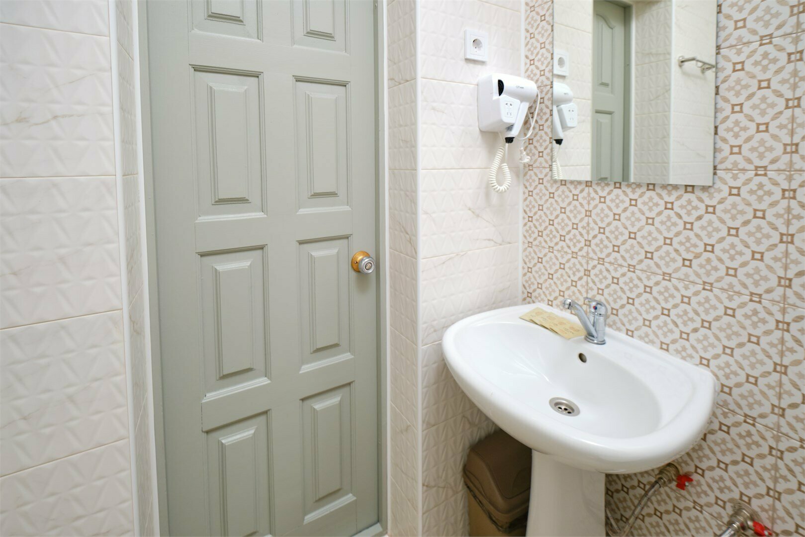 Двухместный номер МАНСАРДА (2 односпальные)