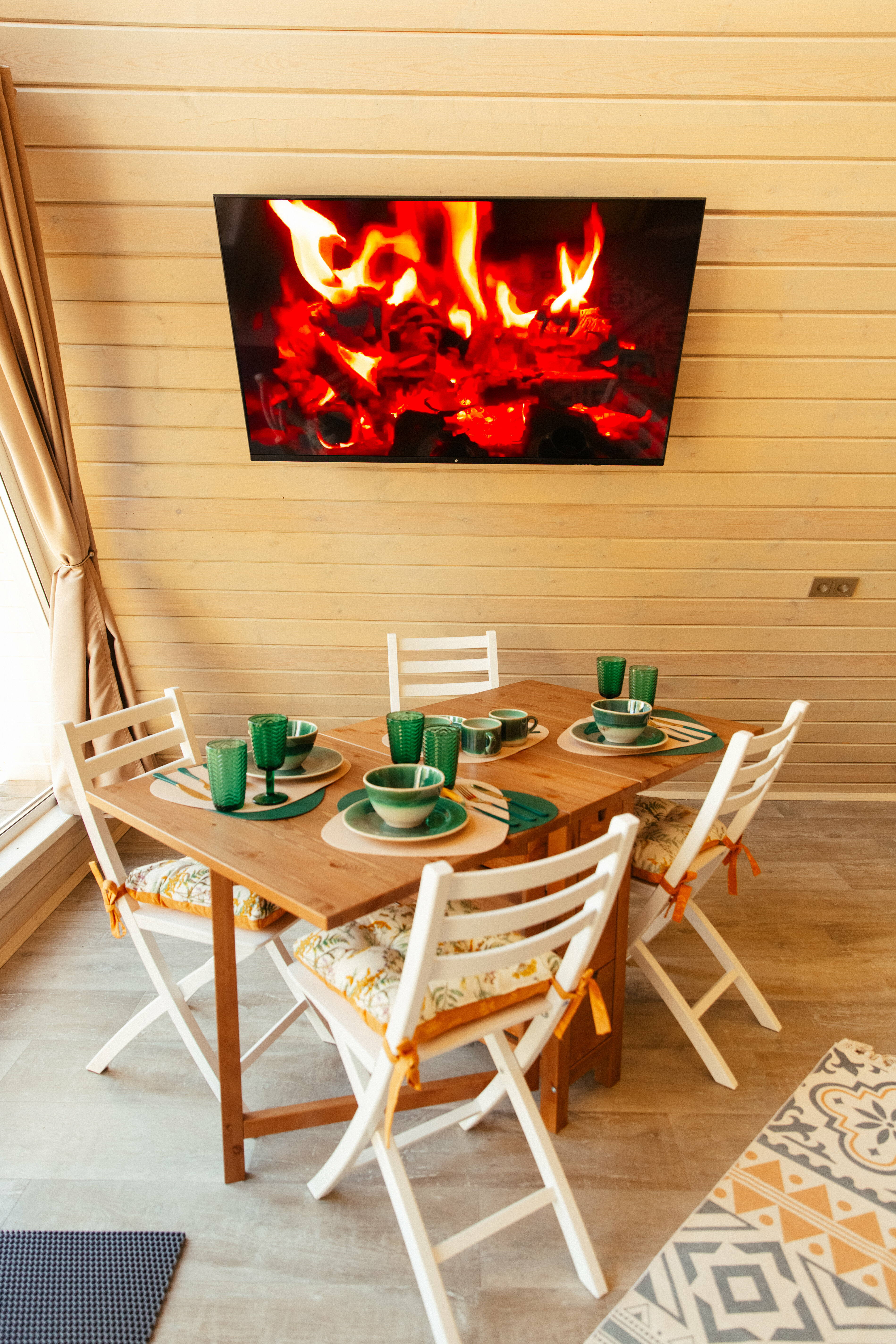 Коттедж с видом на лес