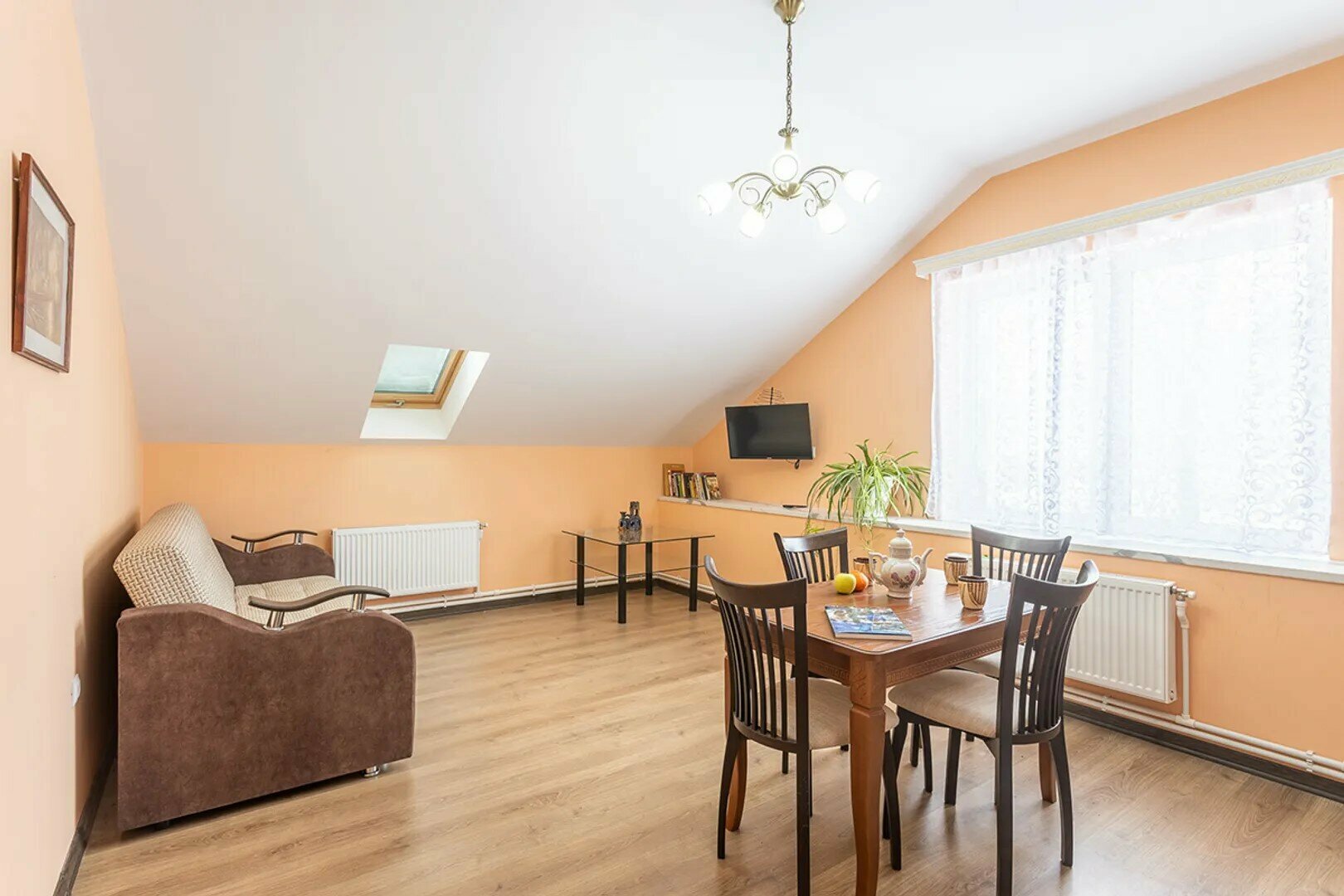 Большой двухместный номер с 1 кроватью