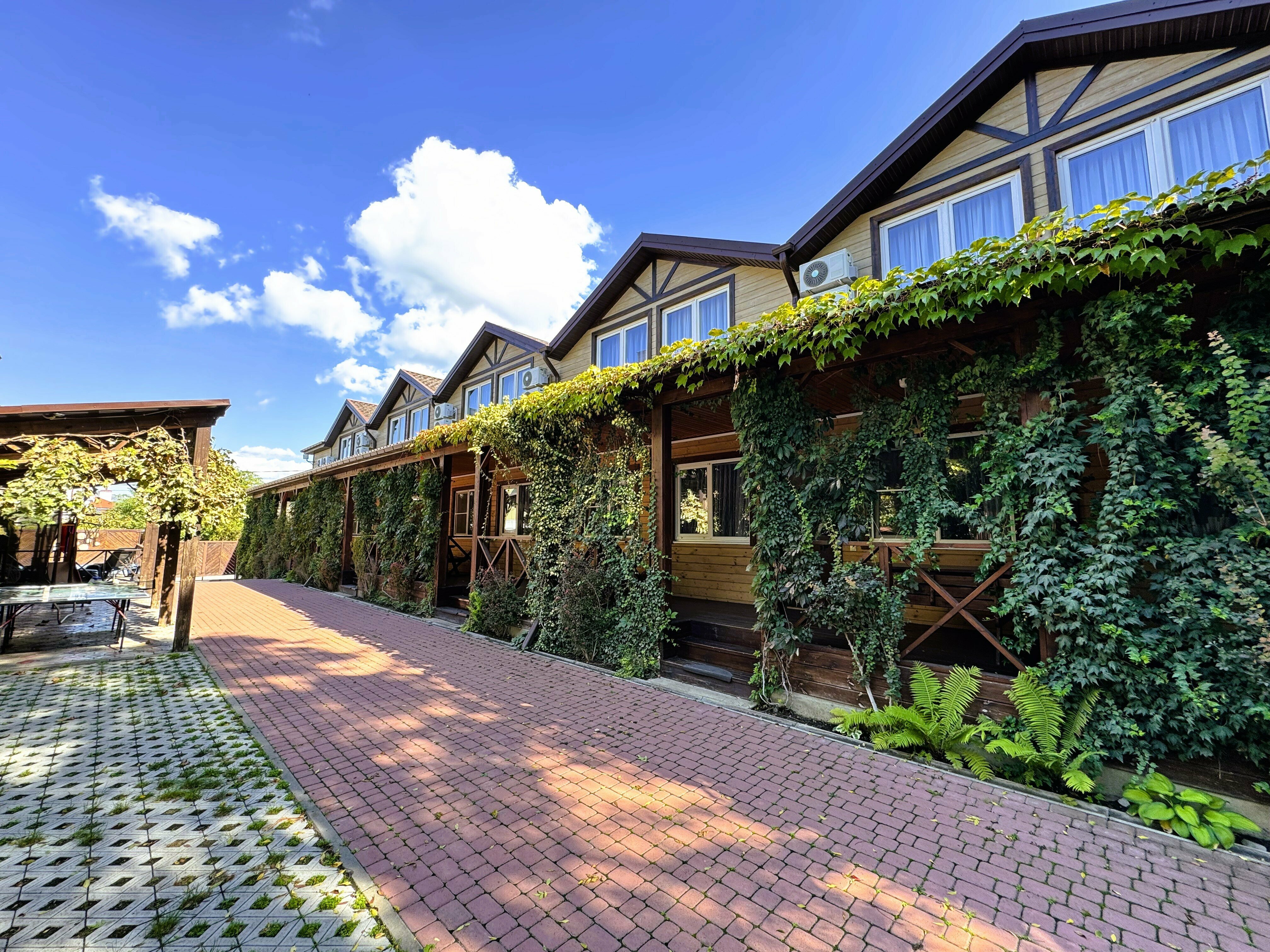 ДВУХУРОВНЕВЫЕ АПАРТАМЕНТЫ COMFORT c террасой