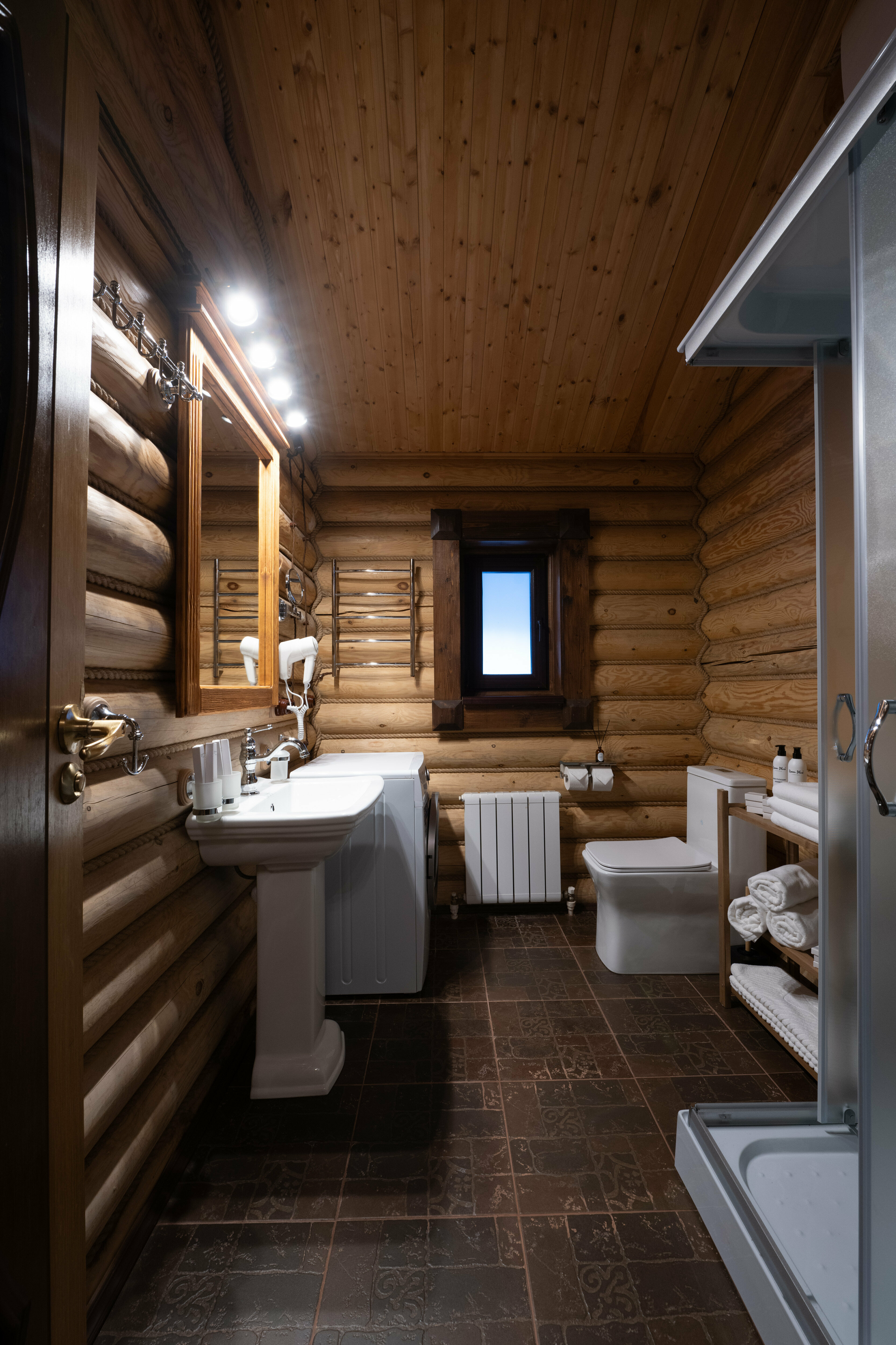 Коттедж с видом на озеро