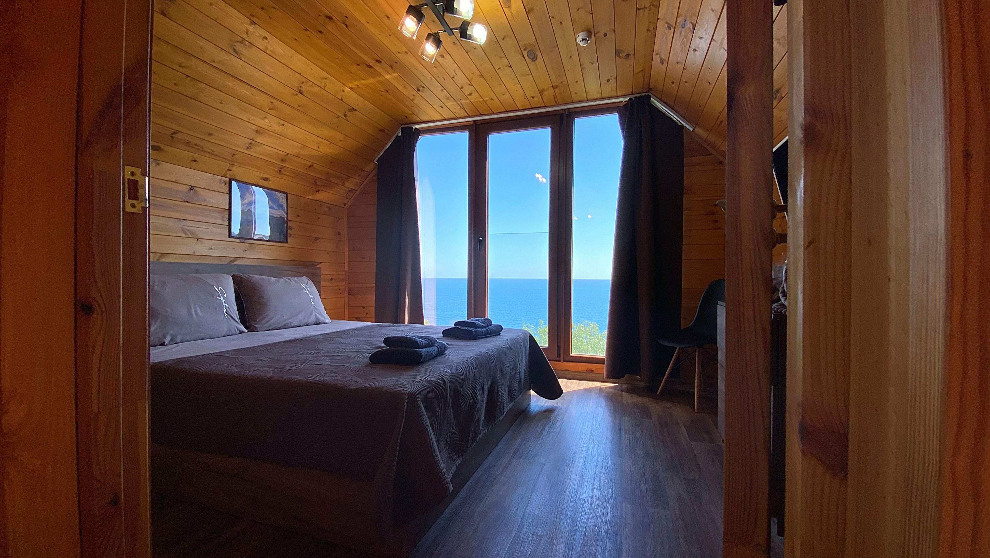 Четырехместный номер с видом на море