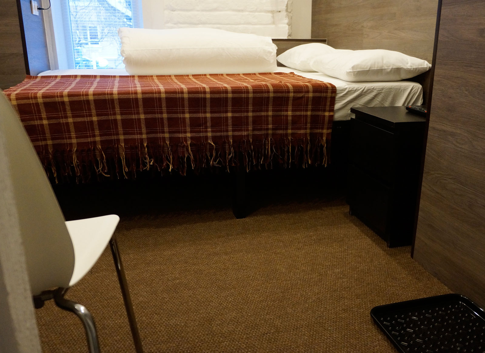 Двухместный номер с 1 кроватью и общим туалетом