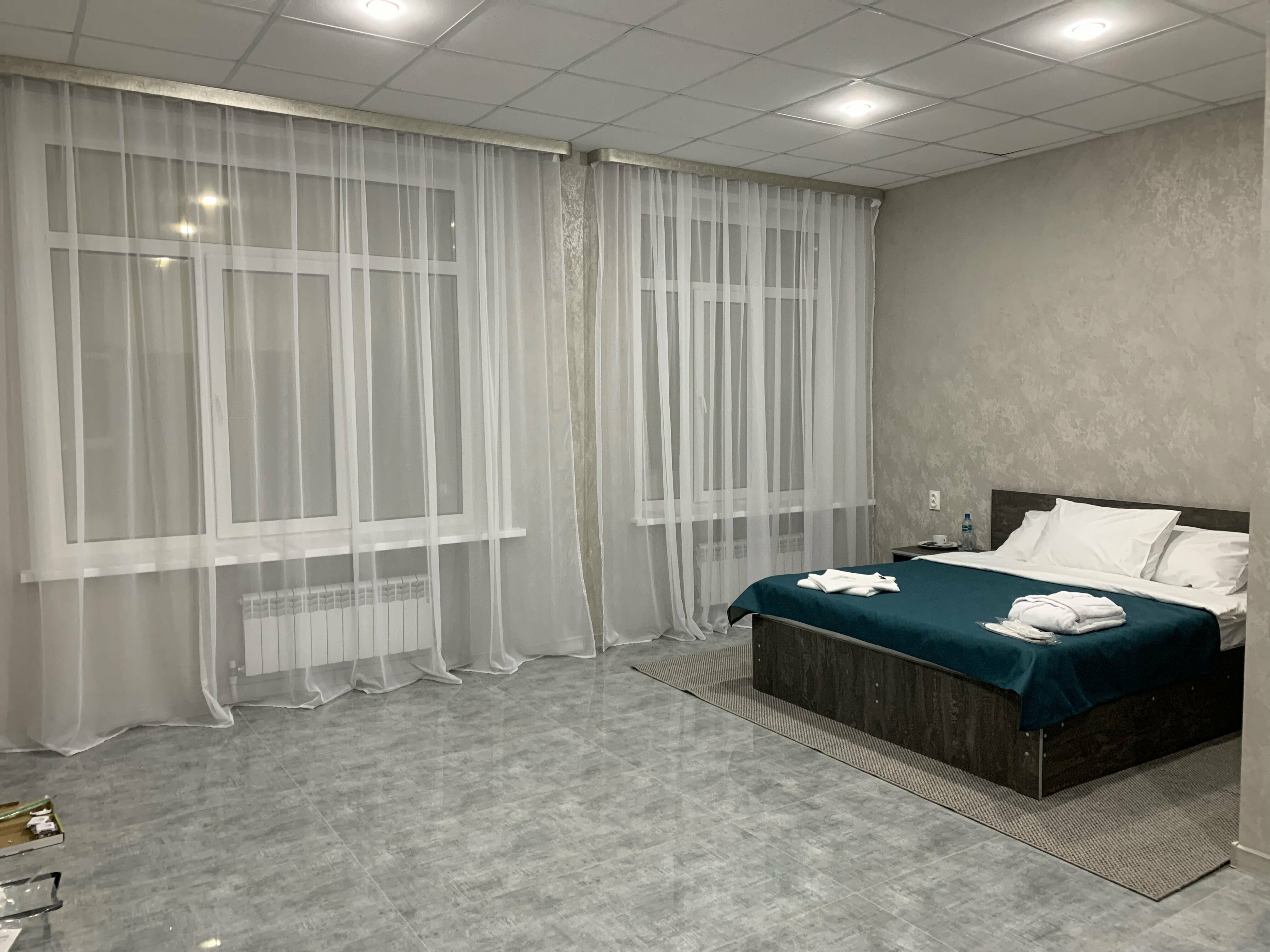 Люкс с кроватью размера «queen-size»