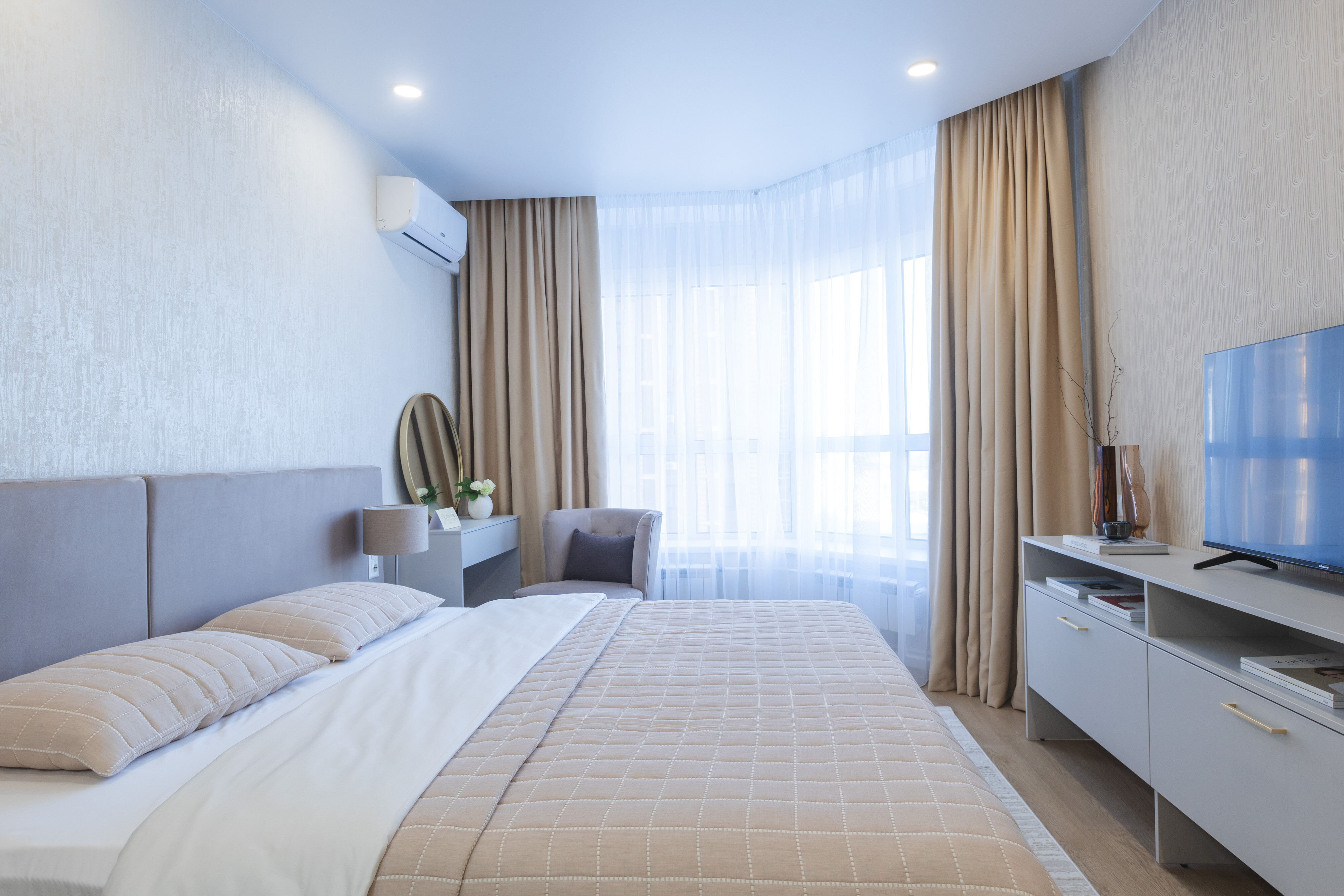 Большой двухместный номер с 1 кроватью