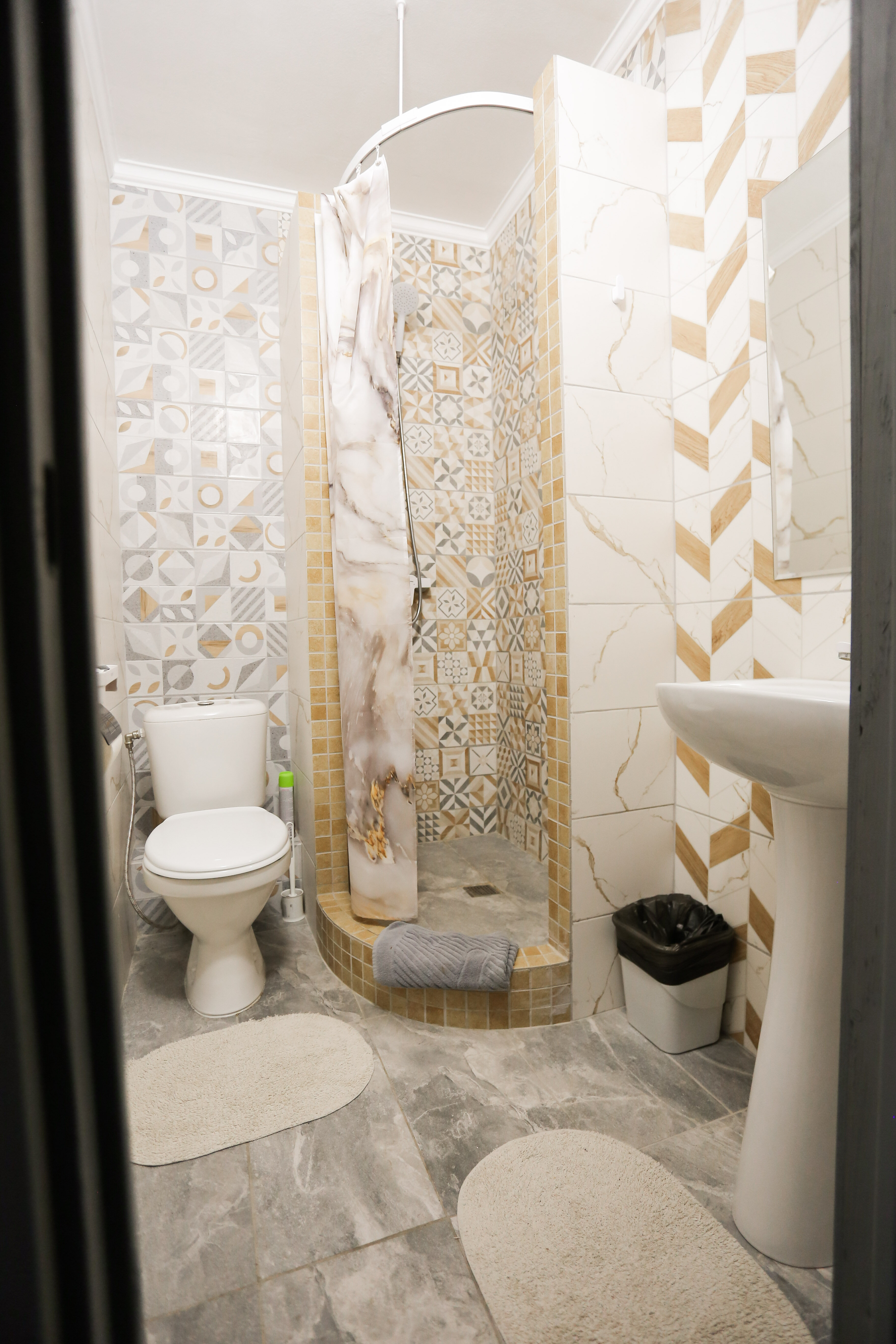 Трехместный номер с балконом